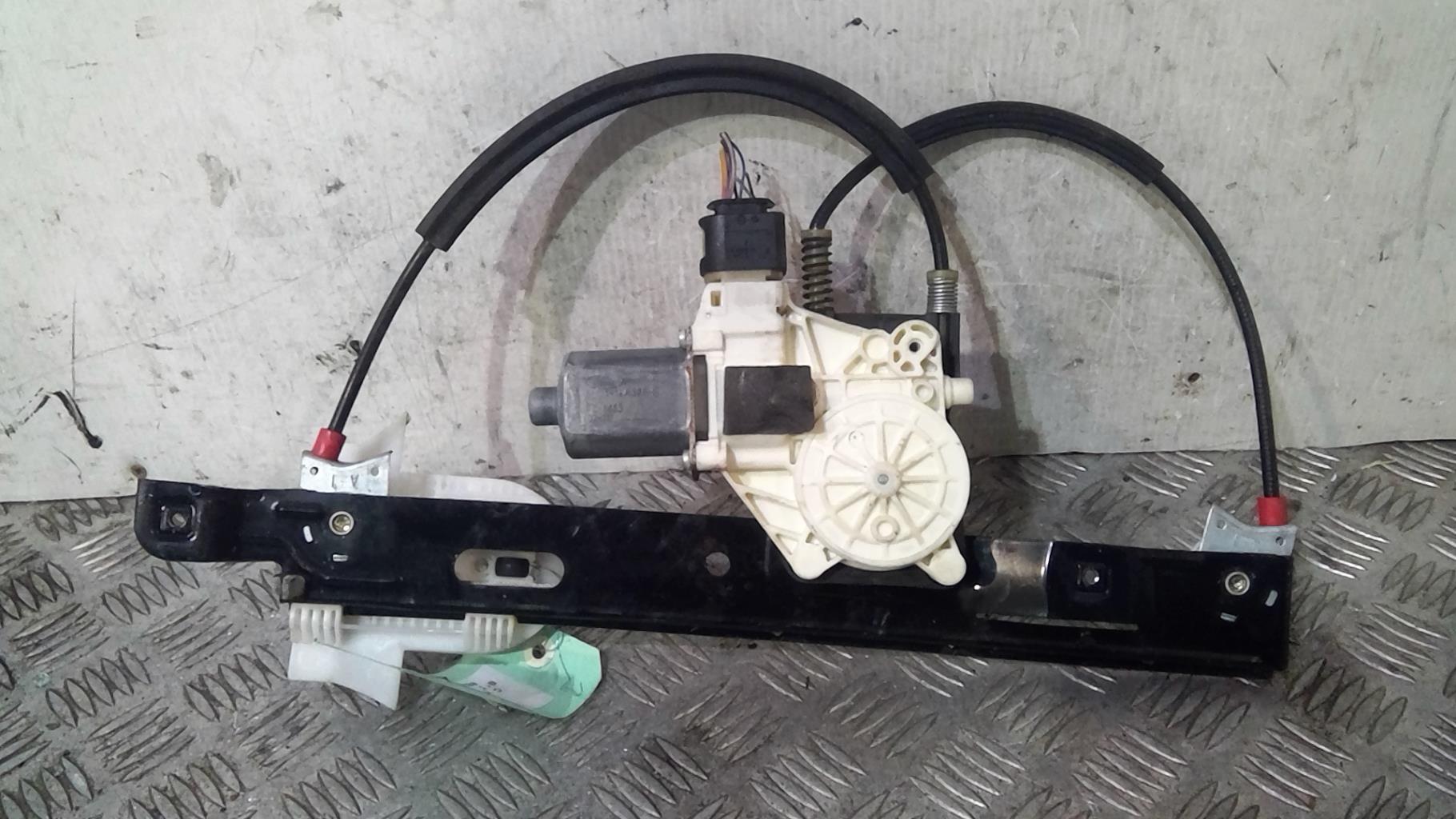 Alzacristalli elettrico posteriore destro FORD MONDEO 3 PHASE 1 Diésel - 1