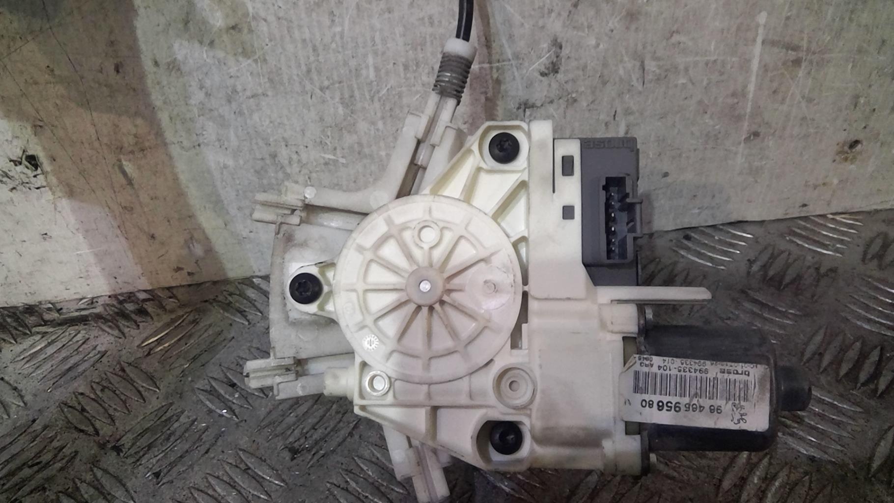 Alzacristalli elettrico posteriore sinistro PEUGEOT 407 PHASE 1 BREAK Diésel - 1