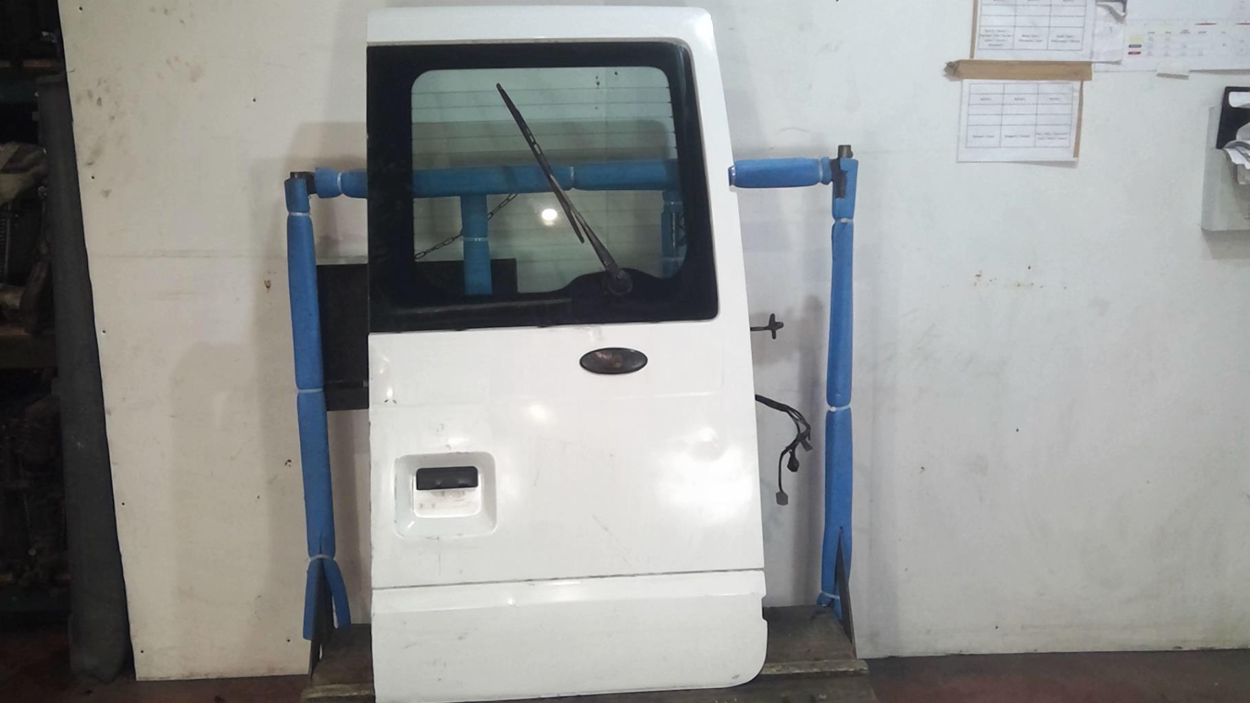Puerta del maletero derecha FORD TRANSIT 4 Diésel - 1