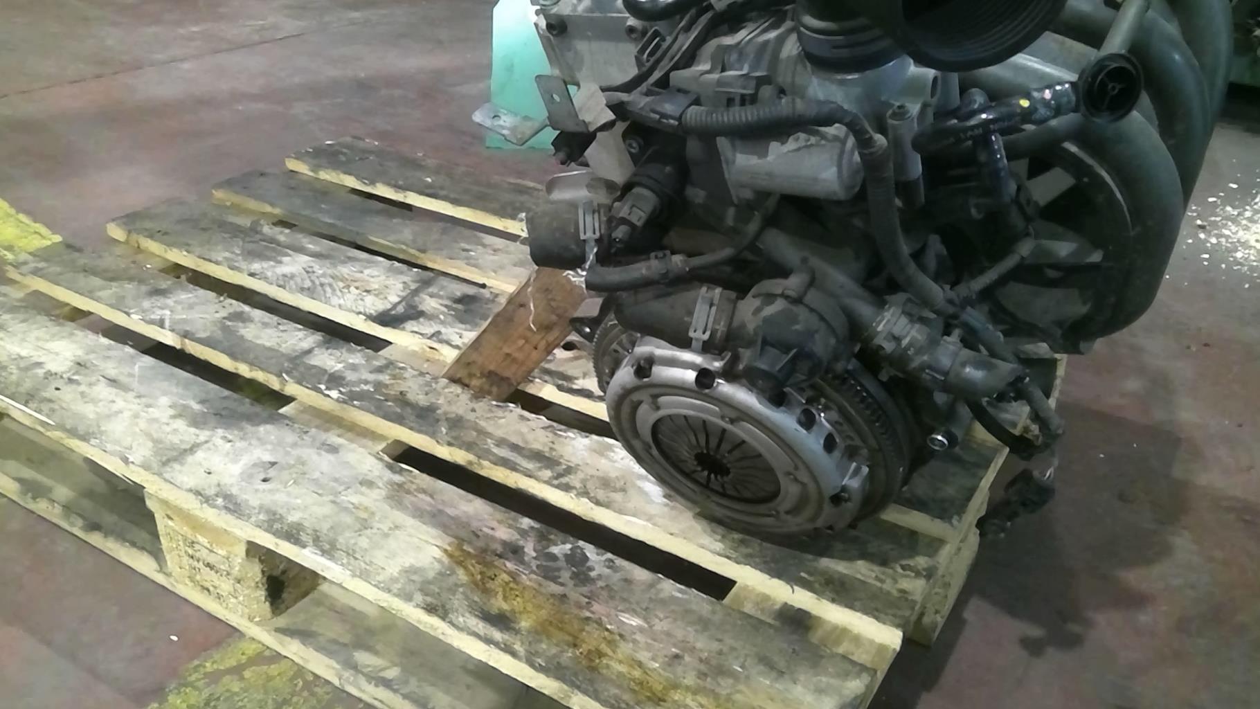 Moteur VOLKSWAGEN FOX Essence - 1