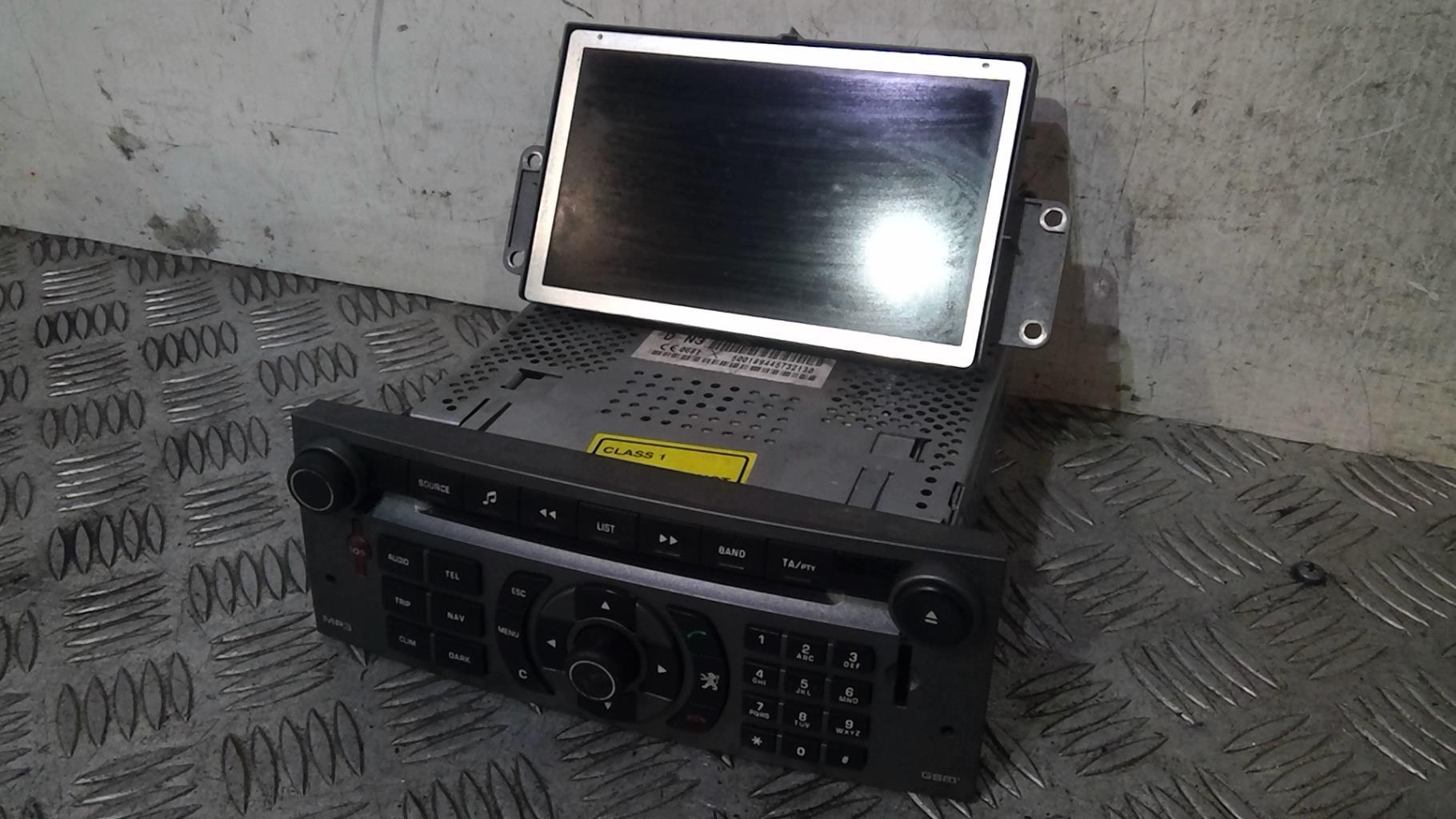 Autoradio PEUGEOT 407 PHASE 1 Diésel - 1