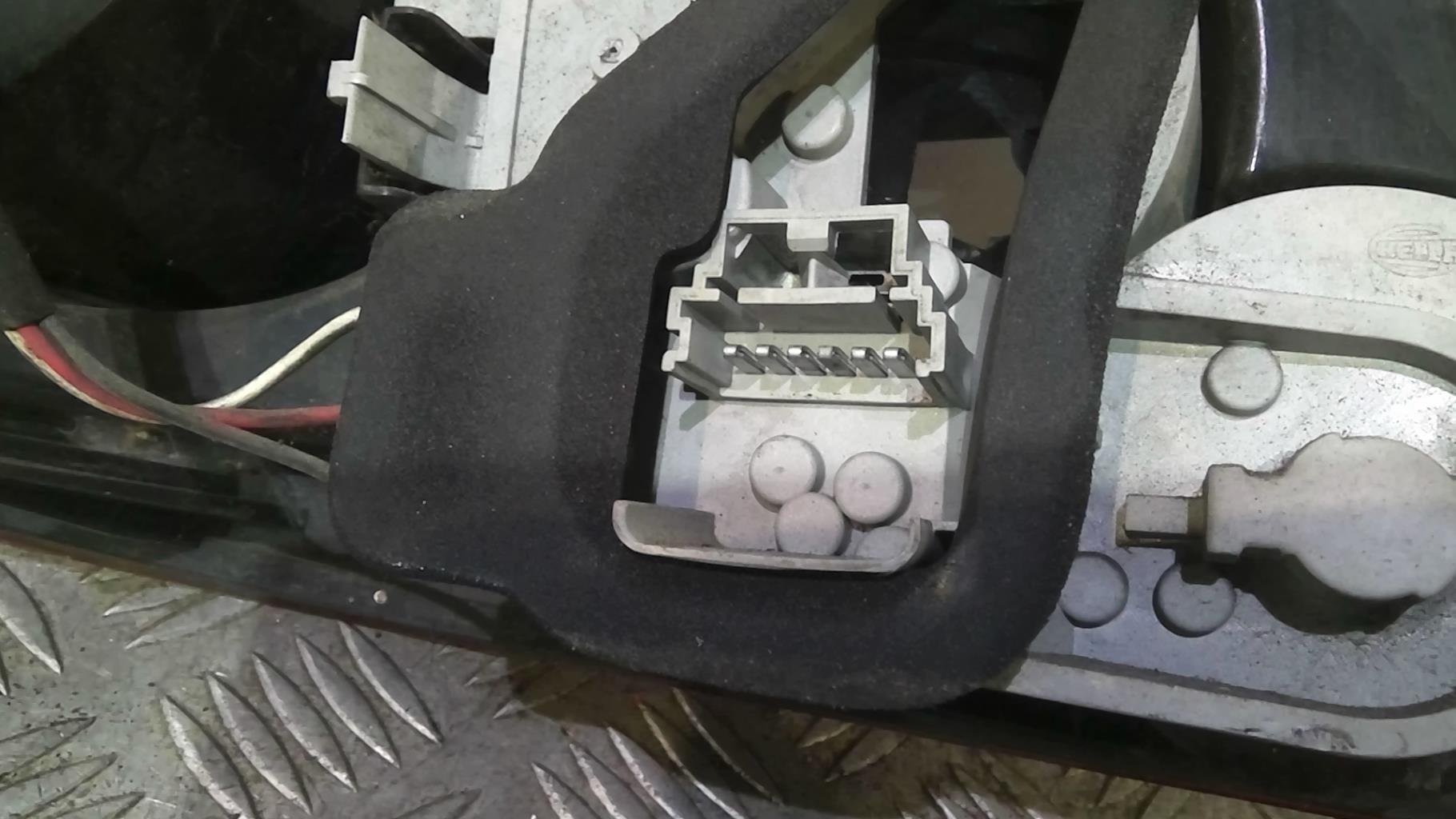 Fanale posteriore principale destro (luci) RENAULT MEGANE 2 PHASE 1 CABRIOLET Gasolina - 1
