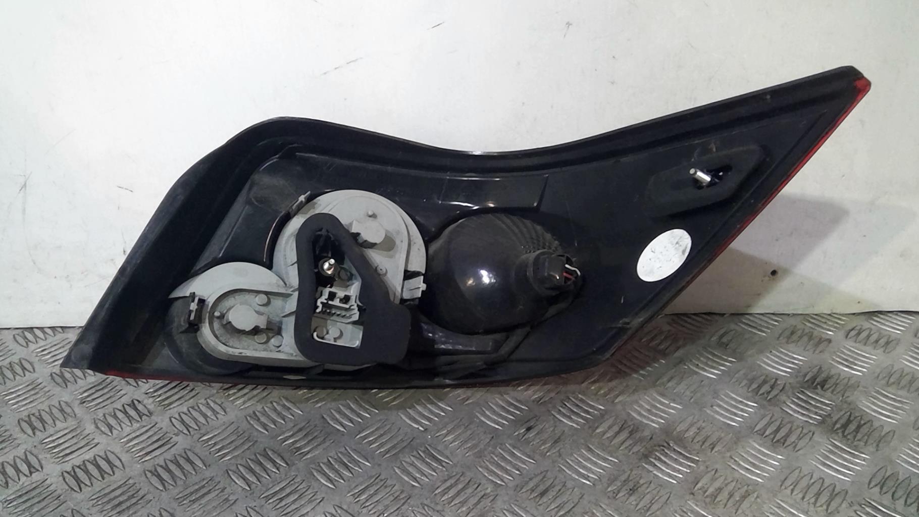 Fanale posteriore principale sinistro (luci) RENAULT MEGANE 2 PHASE 1 CABRIOLET Gasolina - 1