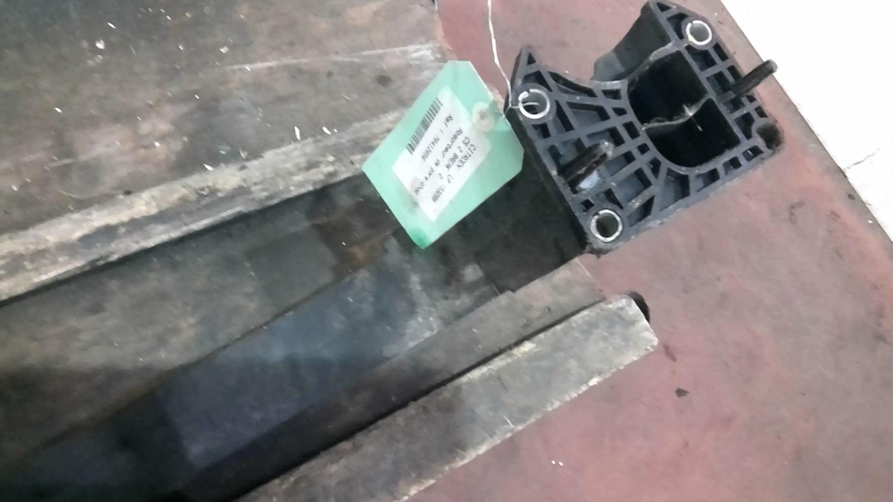 Assorbitore paraurti anteriore CITROEN C5 2 BREAK Diésel - 1