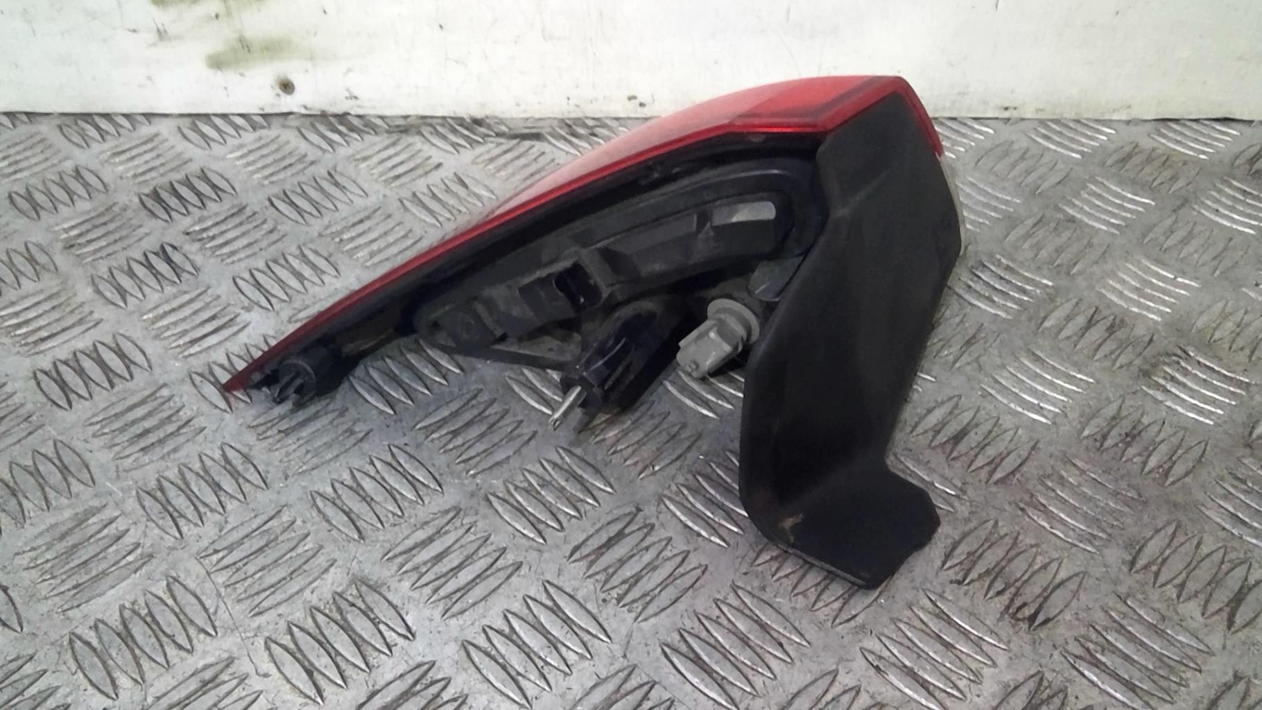 Fanale posteriore principale destro (luci) RENAULT LAGUNA 3 PHASE 1 Diésel - 1