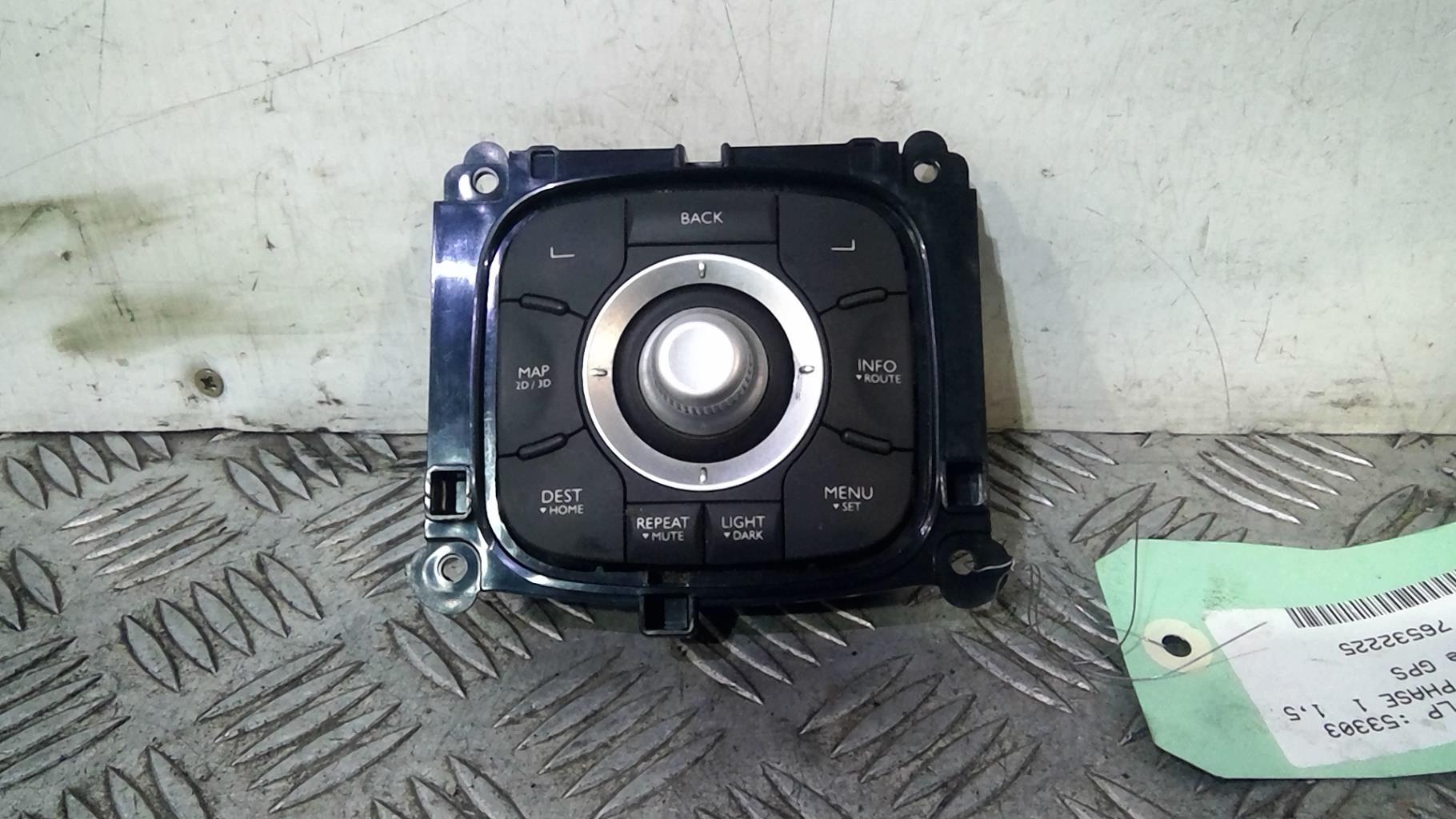 Commande GPS RENAULT LAGUNA 3 PHASE 1 Diesel - 1