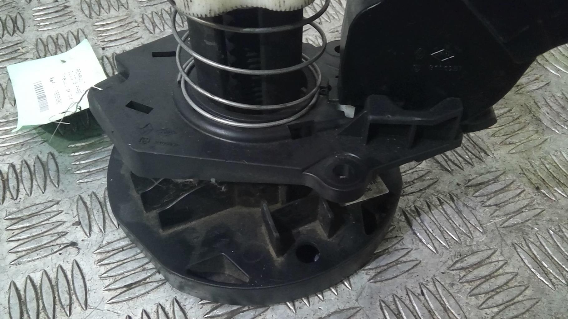 Treuil de roue de secours RENAULT CLIO 3 PHASE 1 Diesel - 1