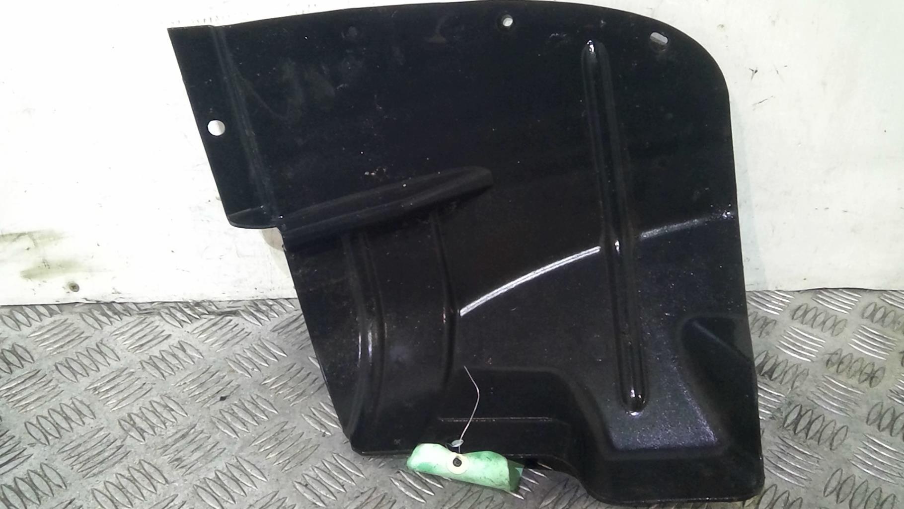 Parasale posteriore sinistro CHRYSLER PT CRUISER PHASE 1 BREAK Diésel - 1