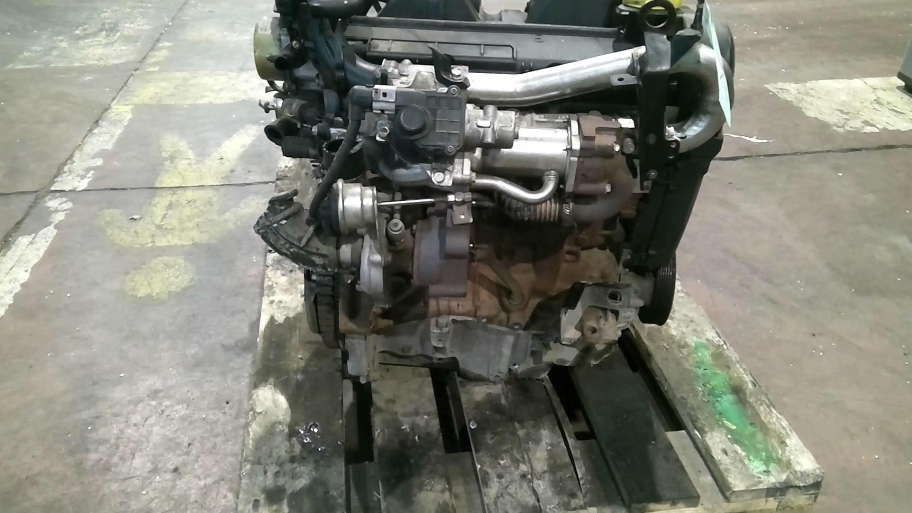Moteur RENAULT CLIO 3 PHASE 1 Diesel - 1