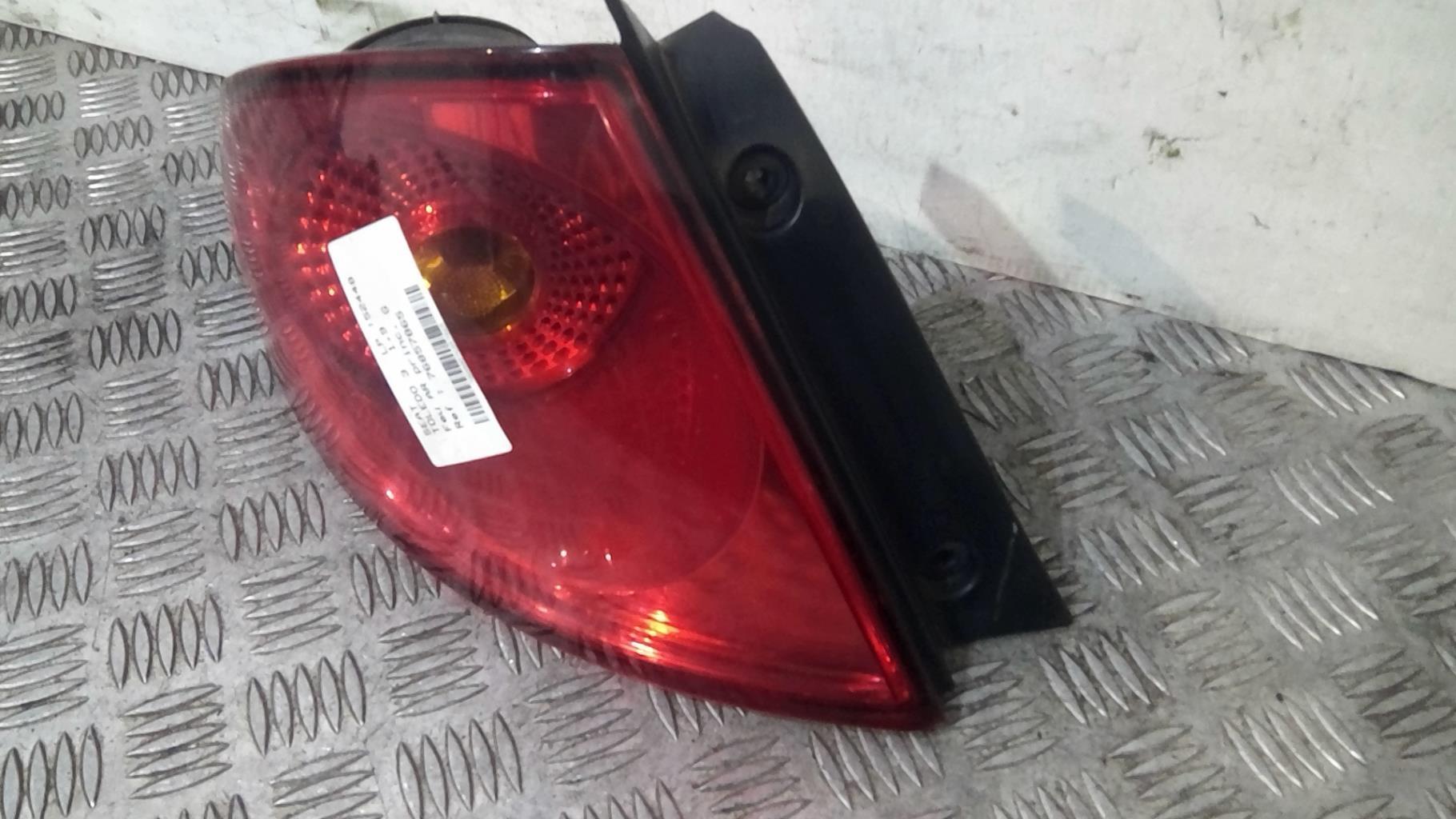 Fanale posteriore principale sinistro (luci) SEAT TOLEDO 3 Diésel - 1