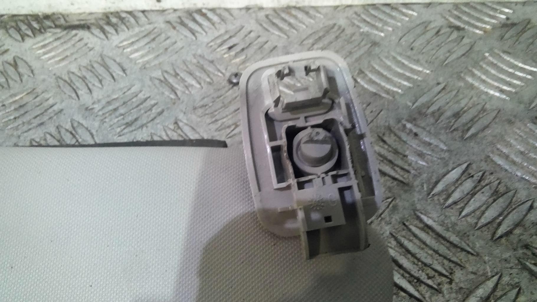 Visiera parasole sinistra RENAULT MEGANE 3 PHASE 1 BREAK Diésel - 1