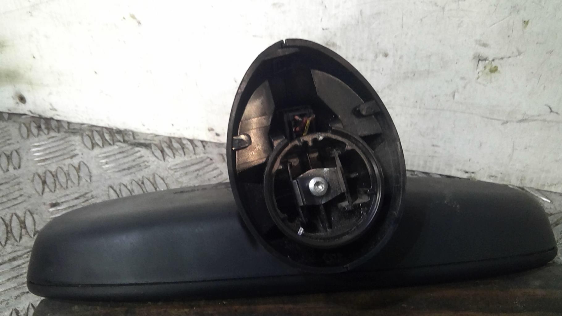 Retroviseur interieur MINI MINI 2 R56 PHASE 1 Diesel - 1