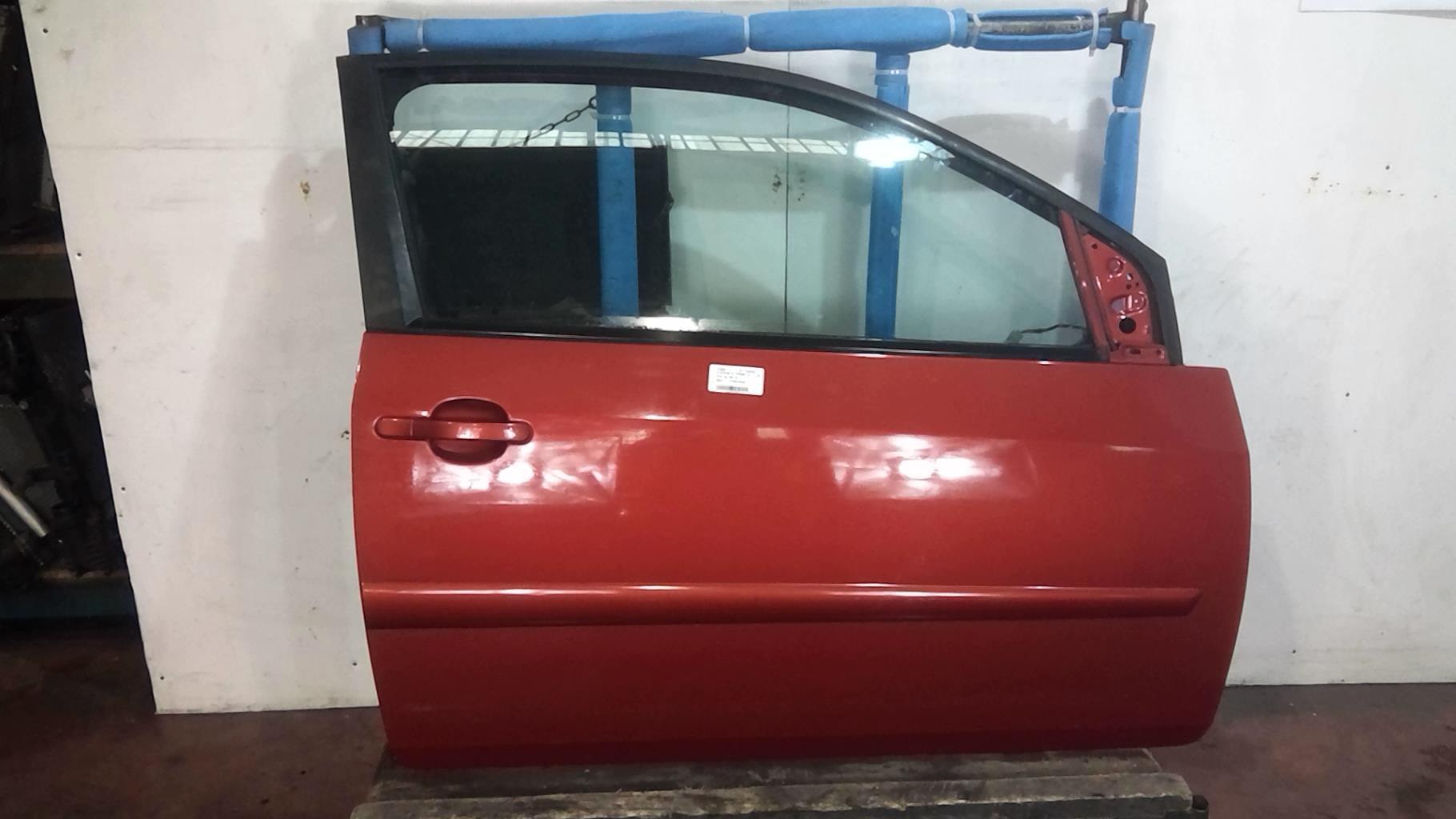Portiera anteriore destra FORD FIESTA 5 PHASE 2  - 1
