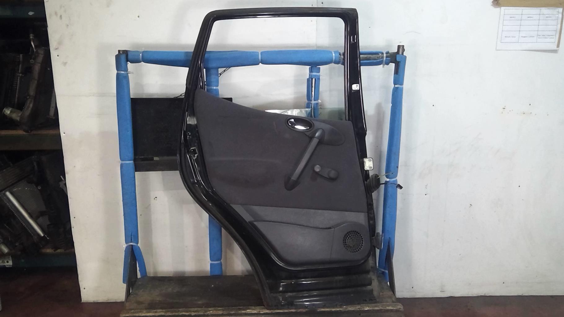 Portiera posteriore sinistra MERCEDES CLASSE A 168 PHASE 1 Gasolina - 1