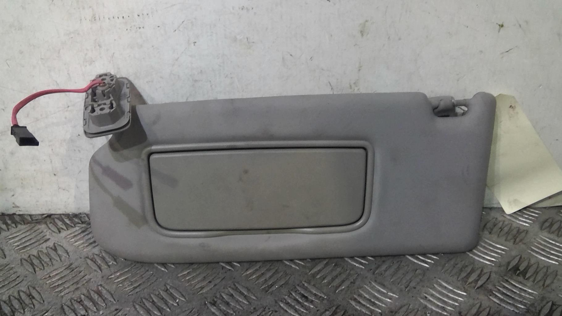 Visiera parasole sinistra VOLVO V 50 PHASE 1 BREAK Diésel - 1