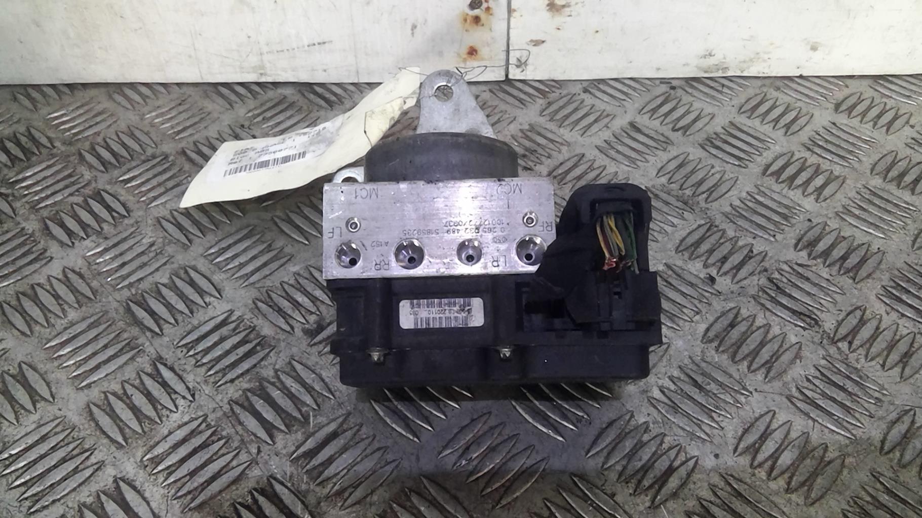 Blocco ABS (antibloccaggio freni) FIAT 500 2 PHASE 1 Diésel - 1