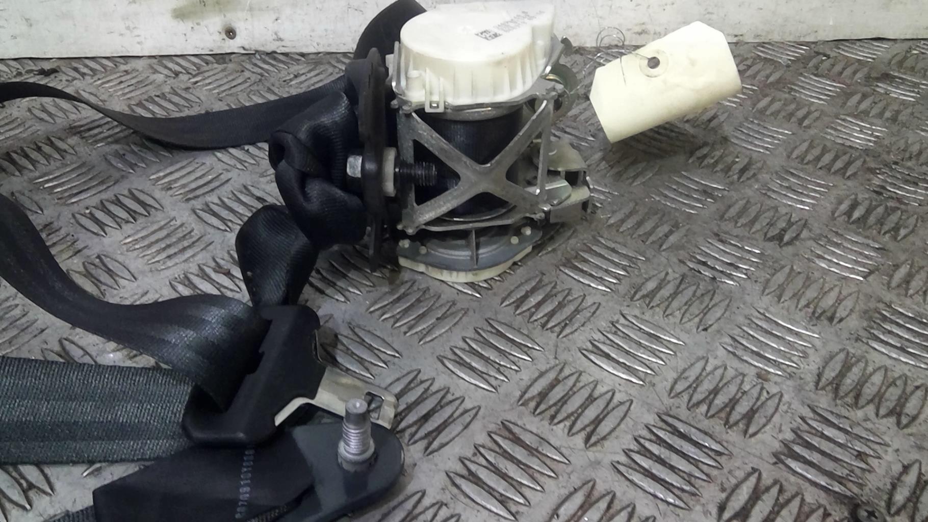 Cintura di sicurezza anteriore destra CITROEN C3 2 PHASE 1 Diésel - 1