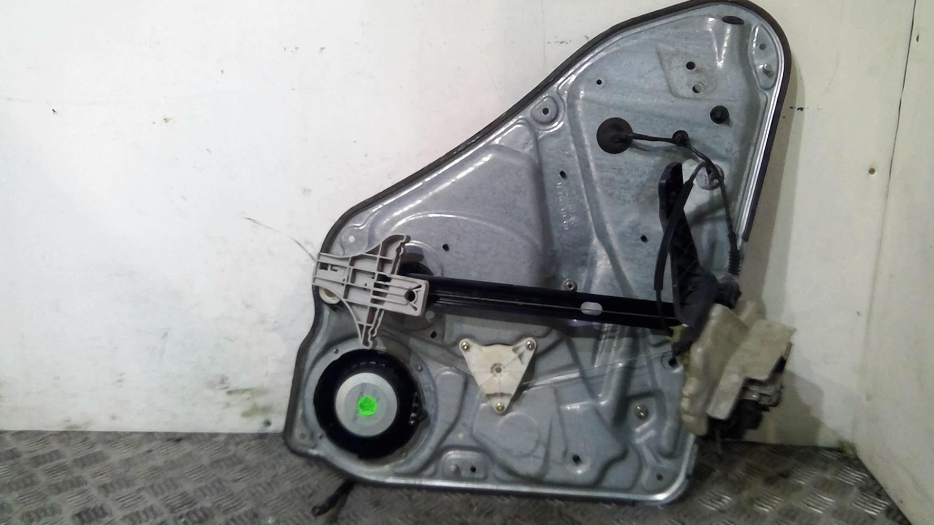 Alzacristalli elettrico posteriore destro SKODA SUPERB 1 Gasolina - 1