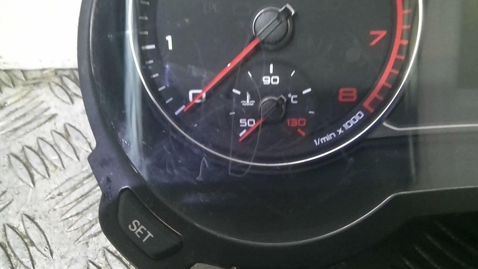 Compteur AUDI A1 1 PHASE 1 Essence - 1