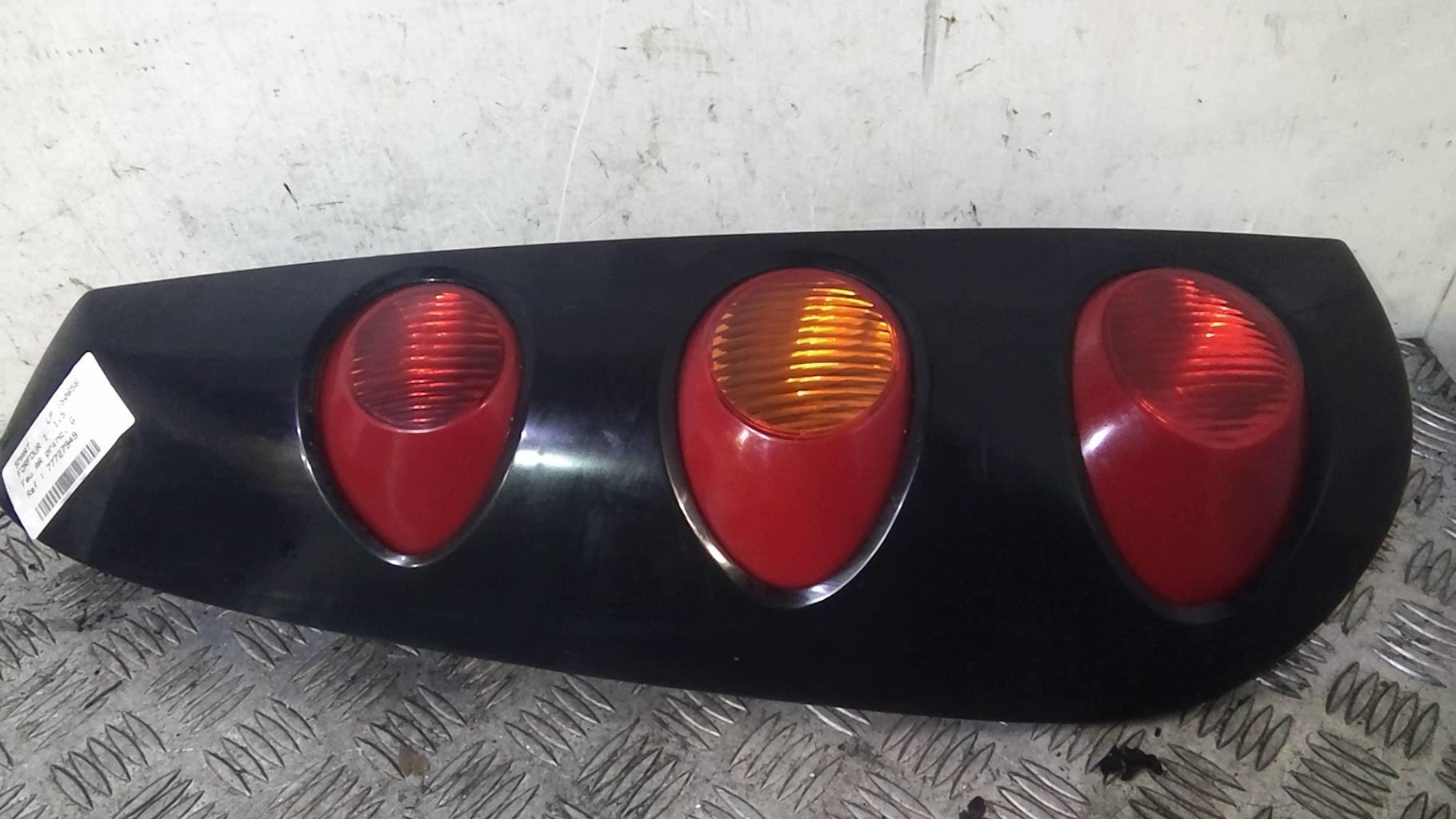 Fanale posteriore principale sinistro (luci) SMART FORFOUR 1 Diésel - 1