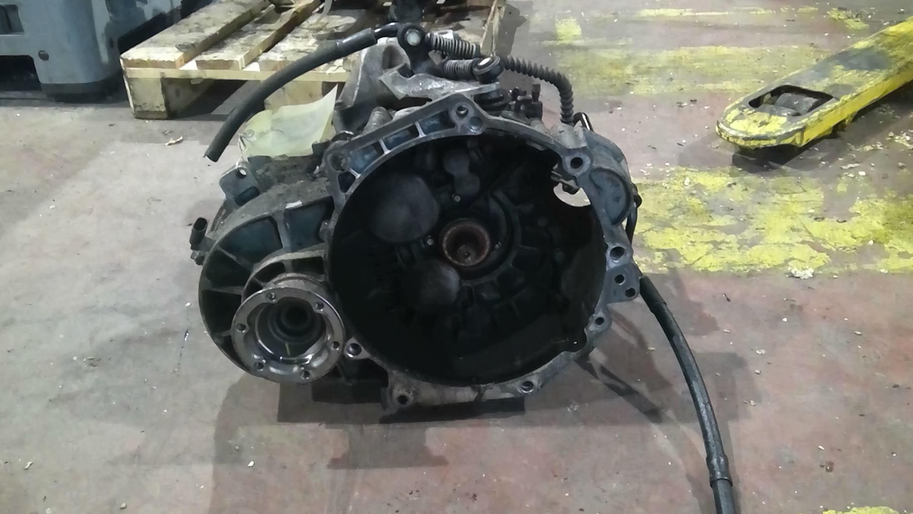 Boite de vitesses VOLKSWAGEN GOLF 4 Diesel - 1