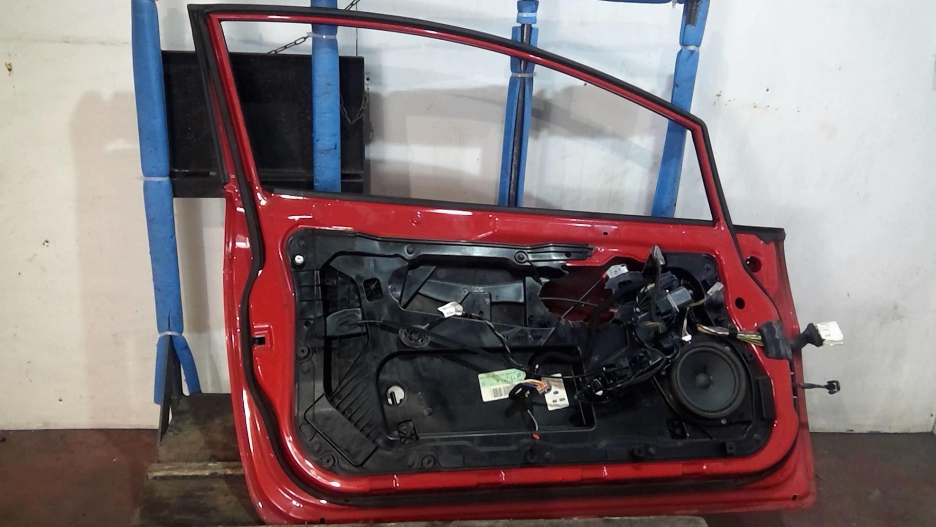 Portiera anteriore sinistra FORD FIESTA 6 PHASE 1 Diésel - 1