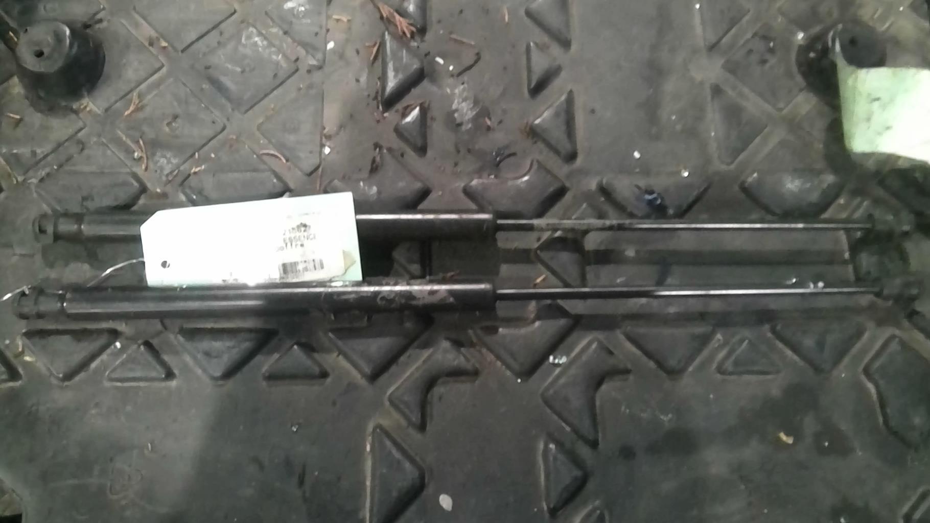 Verin de coffre RENAULT TWINGO 3 PHASE 1 Essence - 1