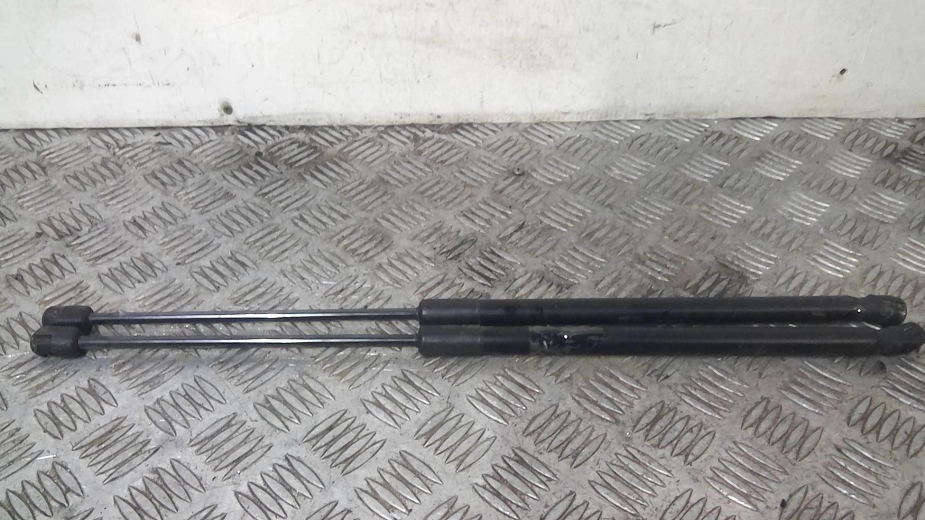 Verin de coffre AUDI A3 2 SPORTBACK PHASE 1 Diesel - 1
