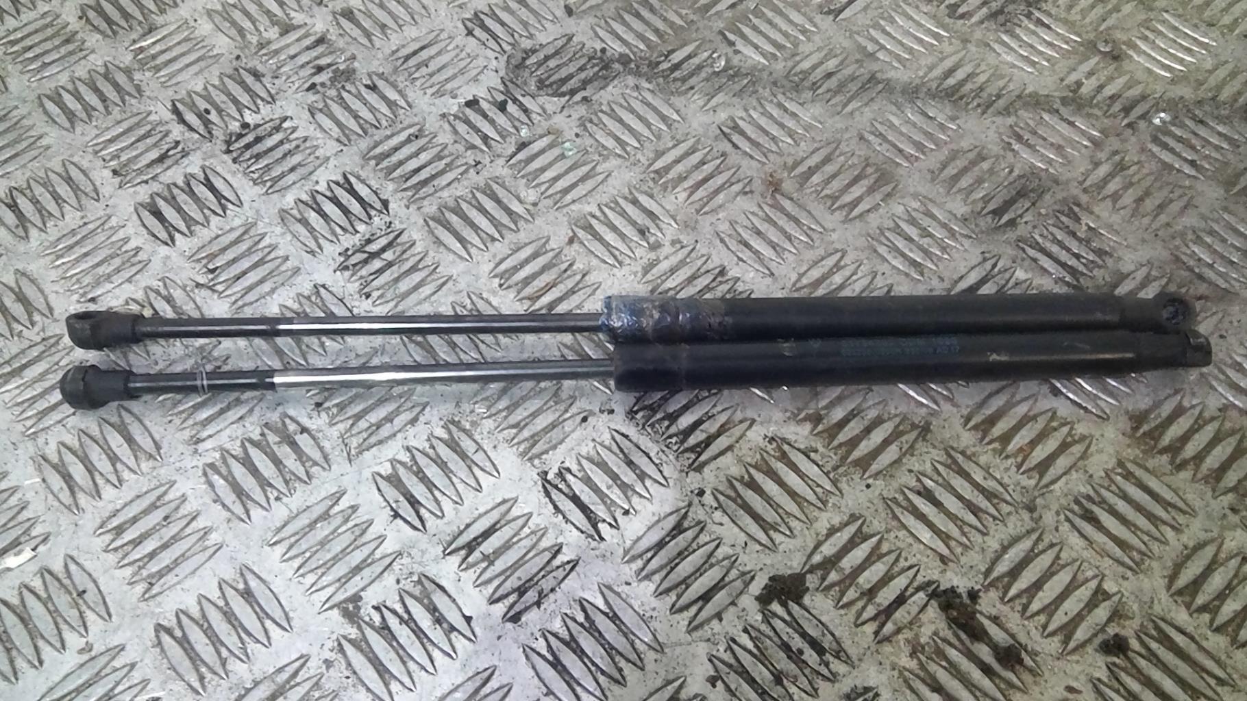 Verin de coffre FORD KA 2 PHASE 2 Essence - 1