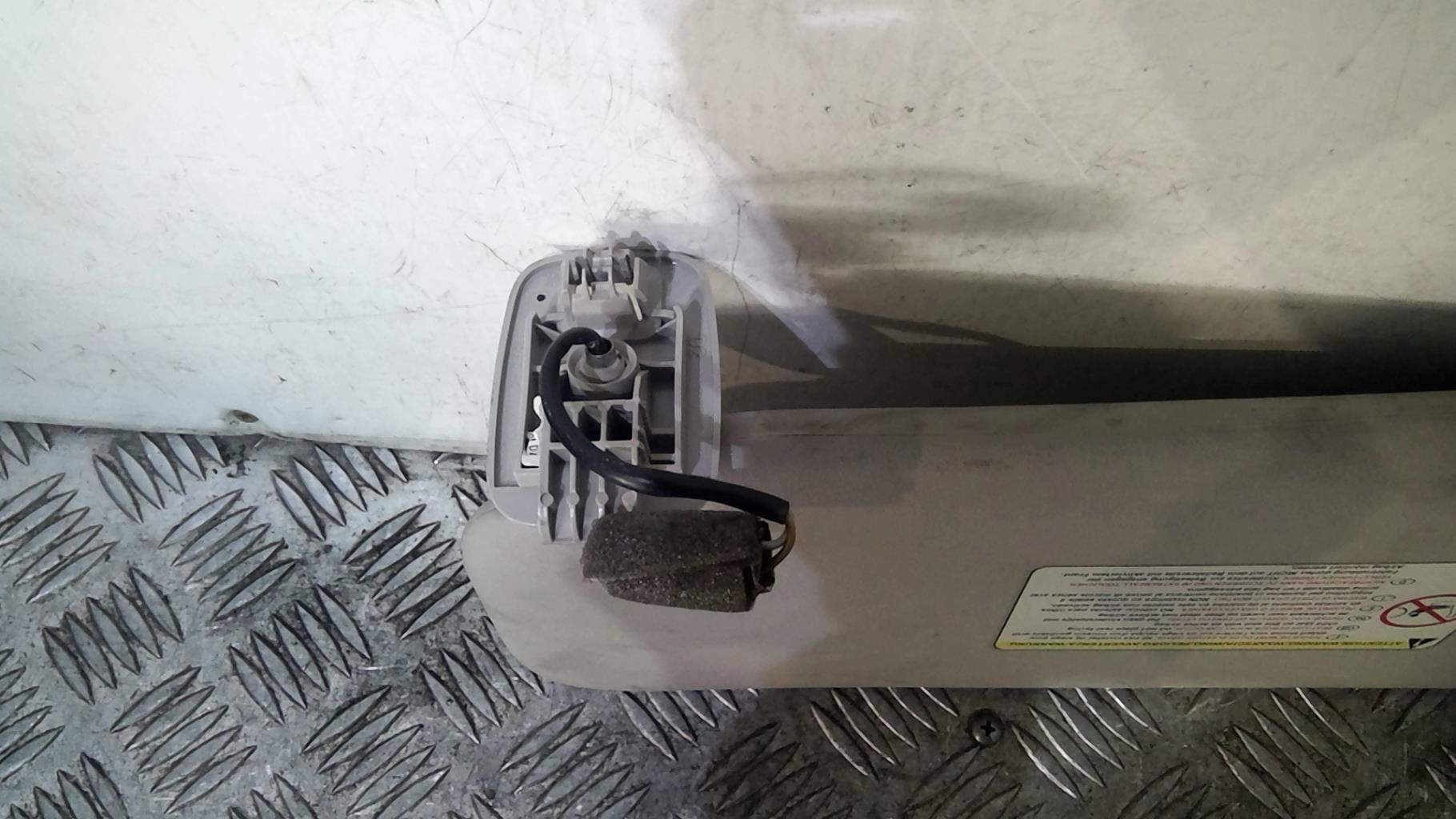 Visiera parasole destra PEUGEOT 407 PHASE 1 BREAK Diésel - 1