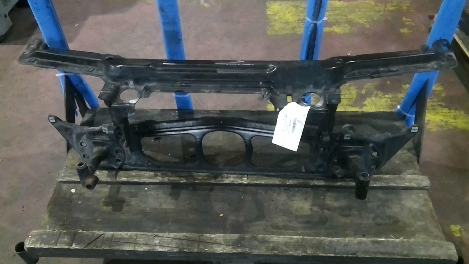 Face avant BMW SERIE 3 E46 COMPACT PHASE 2 Diesel - 1