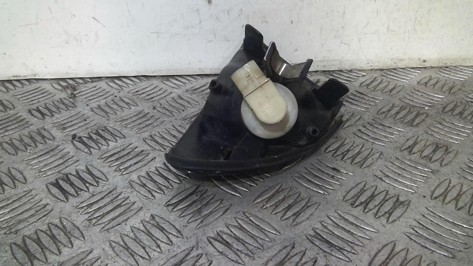 Gruppo ottico anteriore secondario destro (luci)(freccia) BMW SERIE 3 E46 PHASE 1 Gasolina - 1