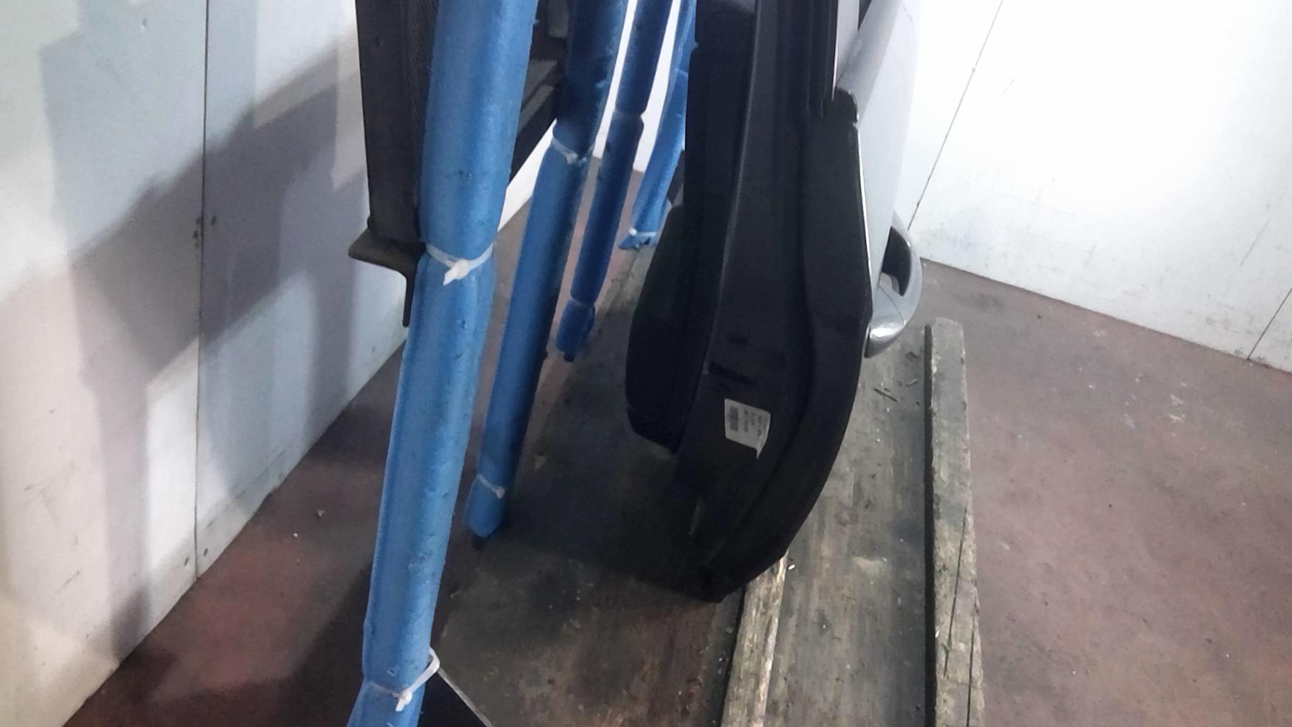 Portiera posteriore destra VOLKSWAGEN PASSAT 5 BREAK Diésel - 1