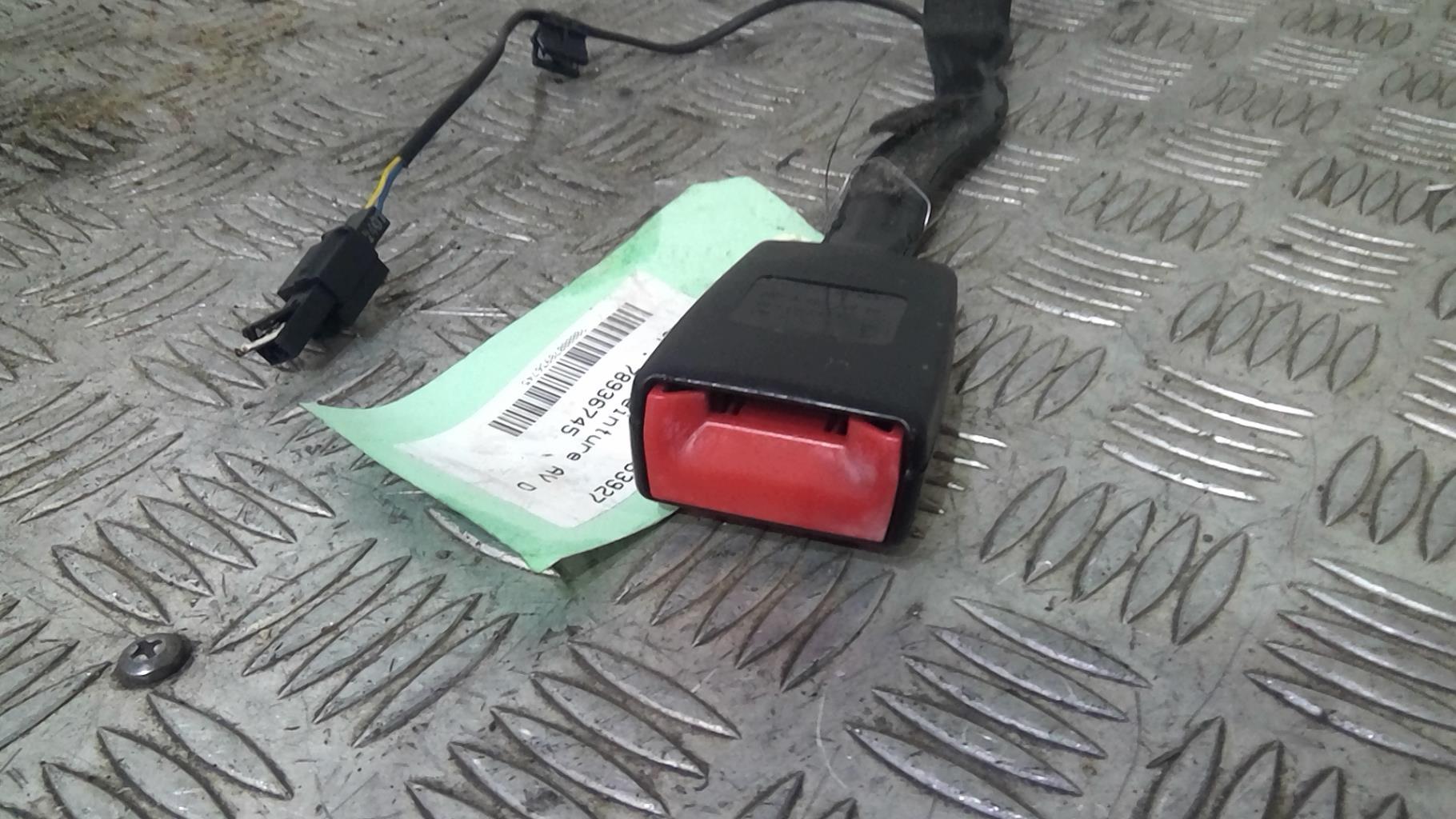 Aggancio cintura sicurezza anteriore destro VOLKSWAGEN GOLF 5 Diésel - 1