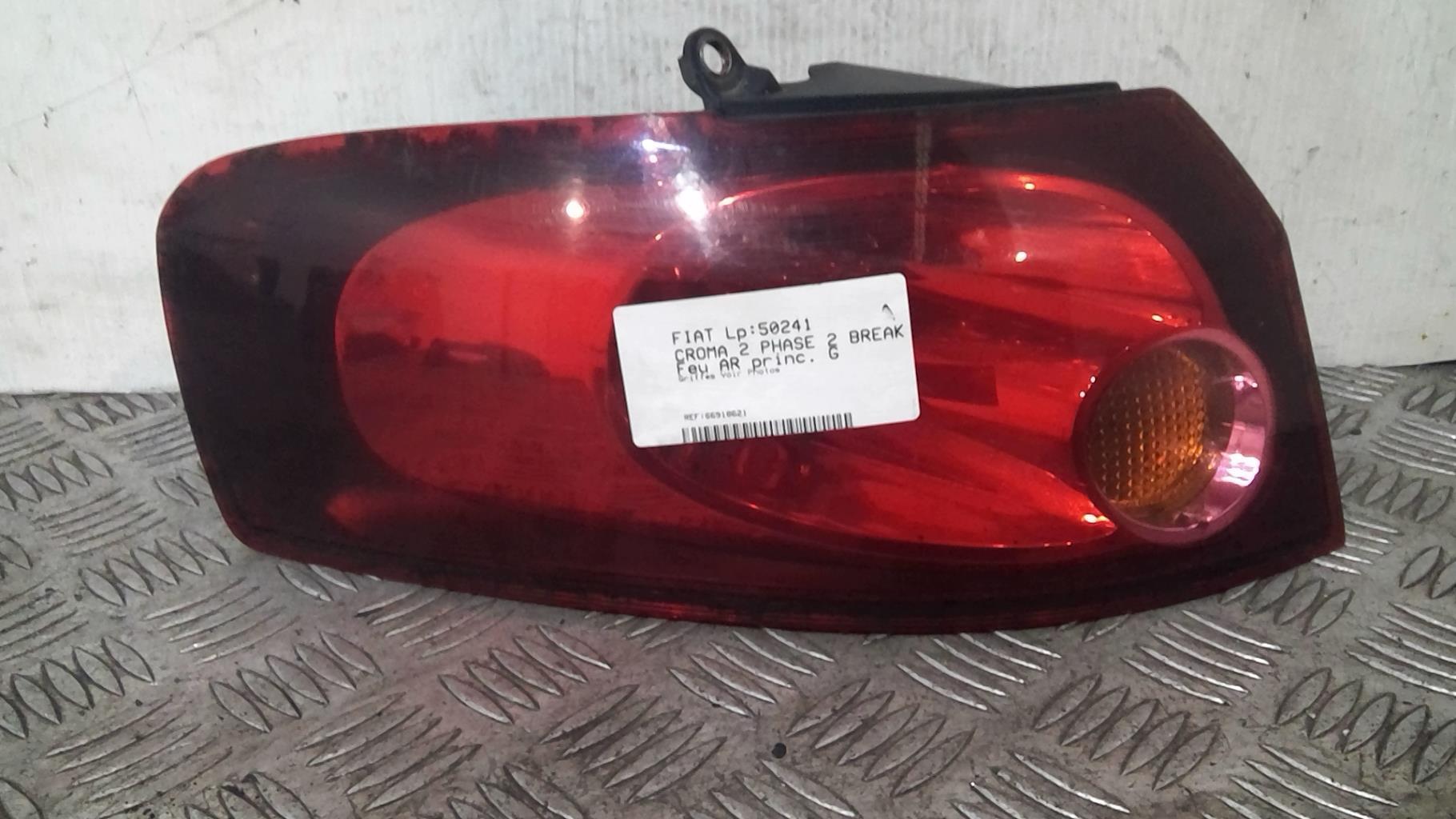 Fanale posteriore principale sinistro (luci) FIAT CROMA 2 PHASE 2 BREAK Diésel - 1