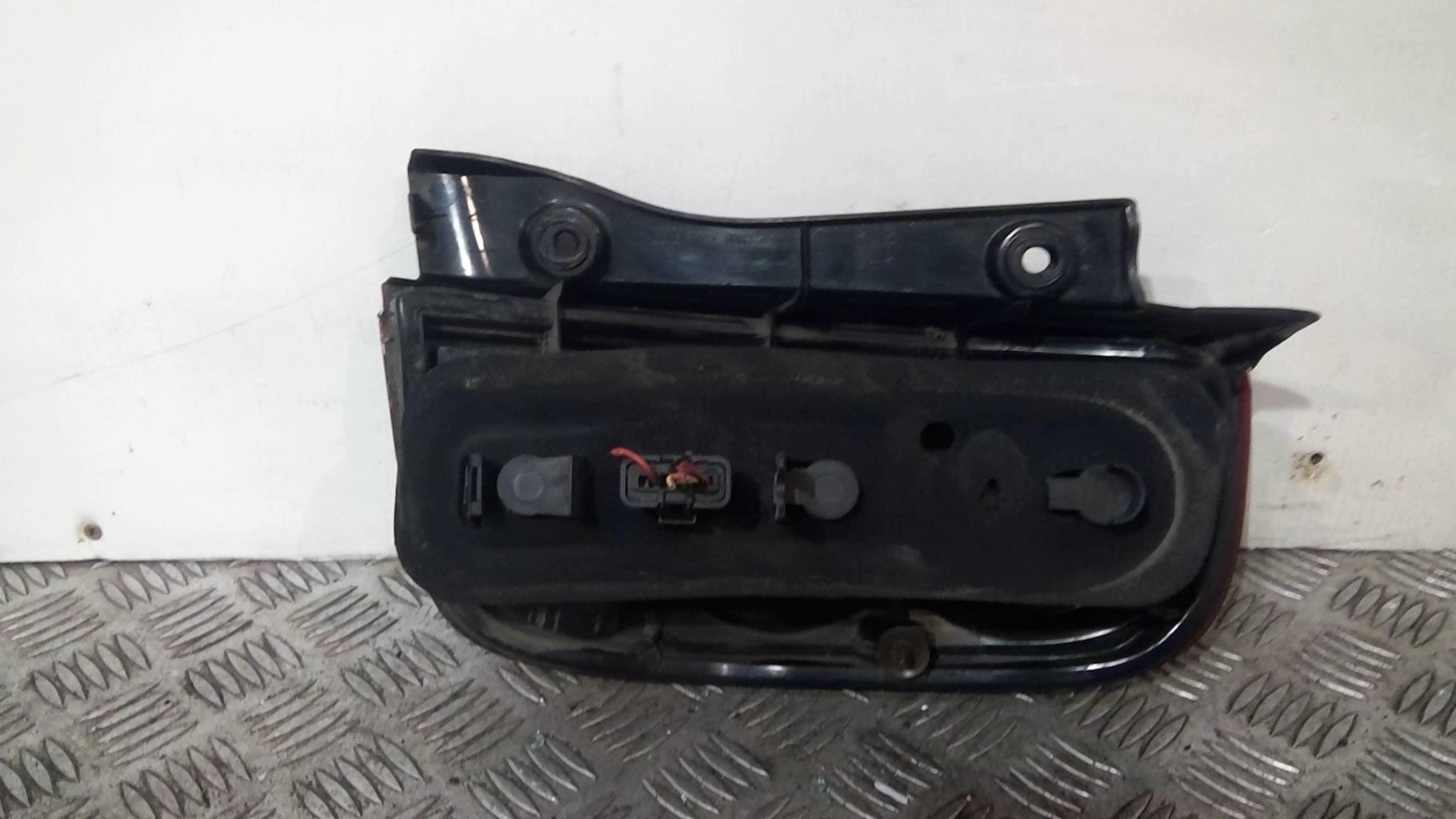 Fanale posteriore principale sinistro (luci) NISSAN MICRA 3 PHASE 3 Gasolina - 1