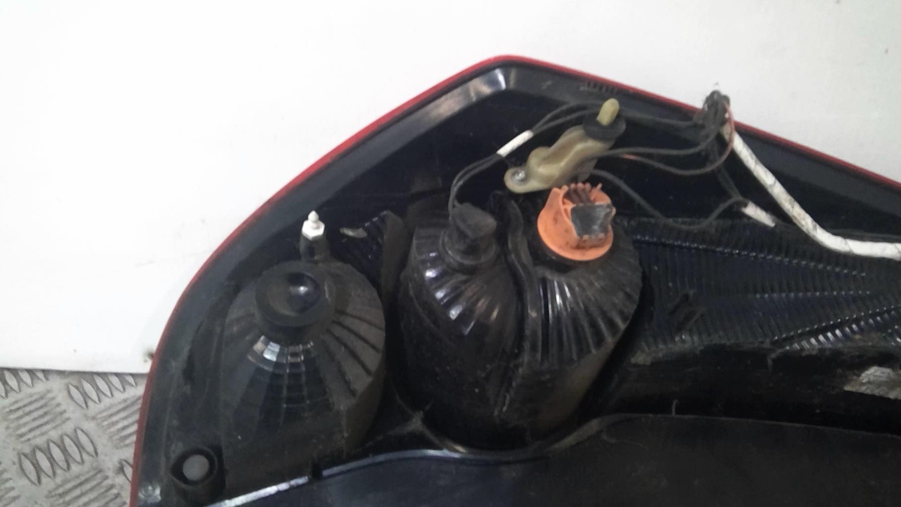 Fanale posteriore principale destro (luci) OPEL AGILA B Gasolina - 1