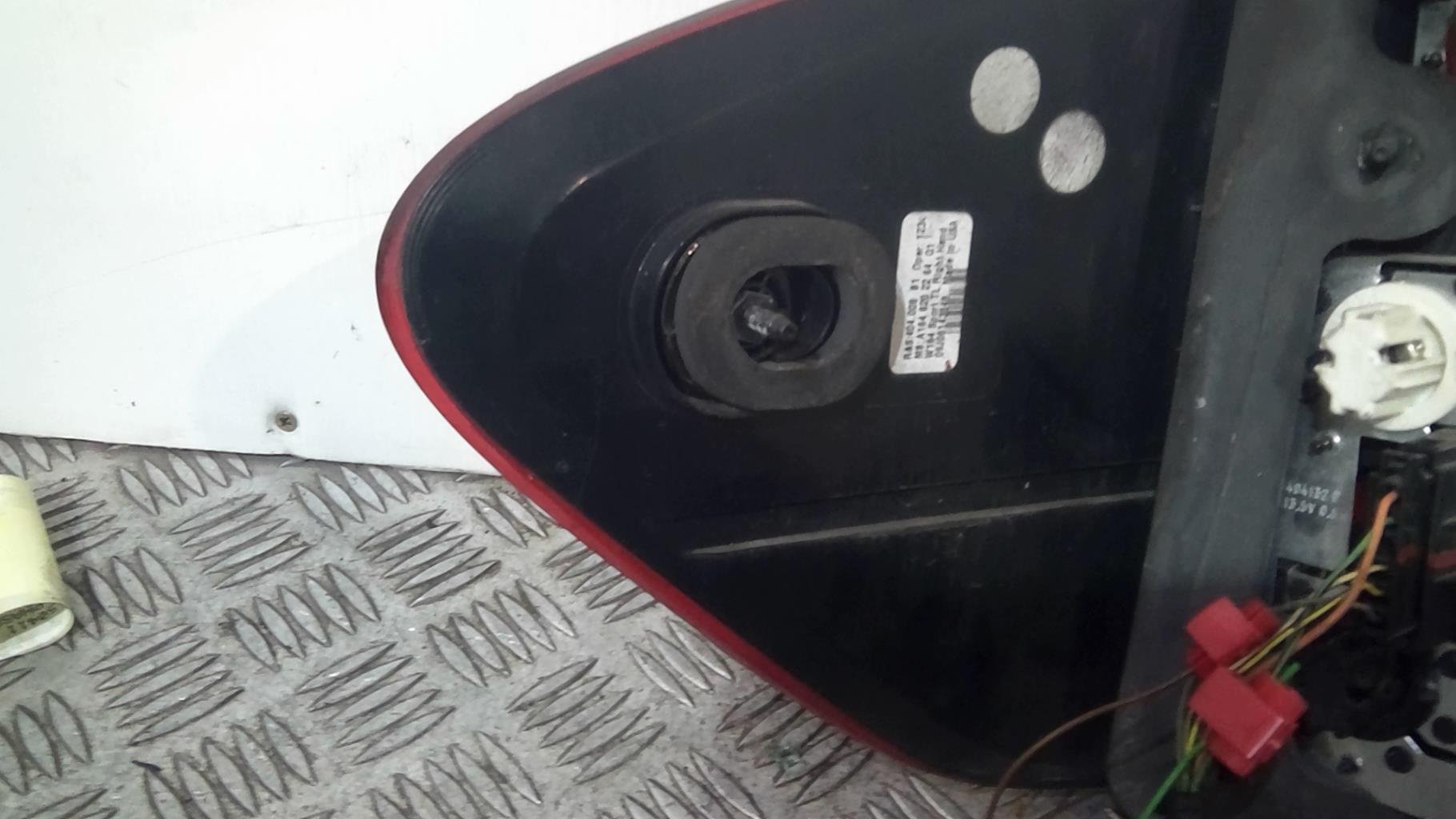Fanale posteriore principale destro (luci) MERCEDES CLASSE M 164 PHASE 1 Gasolina - 1