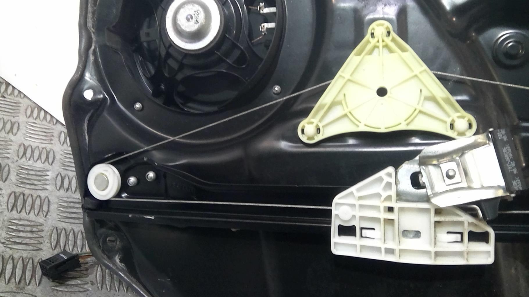 Alzacristalli elettrico posteriore sinistro MERCEDES CLASSE M 164 PHASE 1 Gasolina - 1