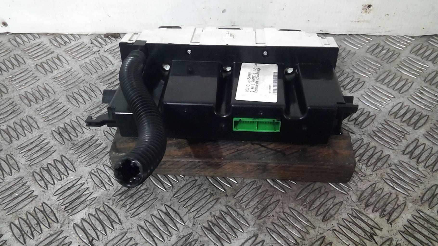 Commande chauffage VOLVO S 40 1 PHASE 1 Essence - 1