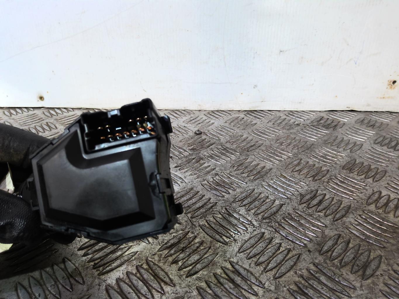 Devio tergicristalli NISSAN ALMERA TINO PHASE 2 Gasolina - 1