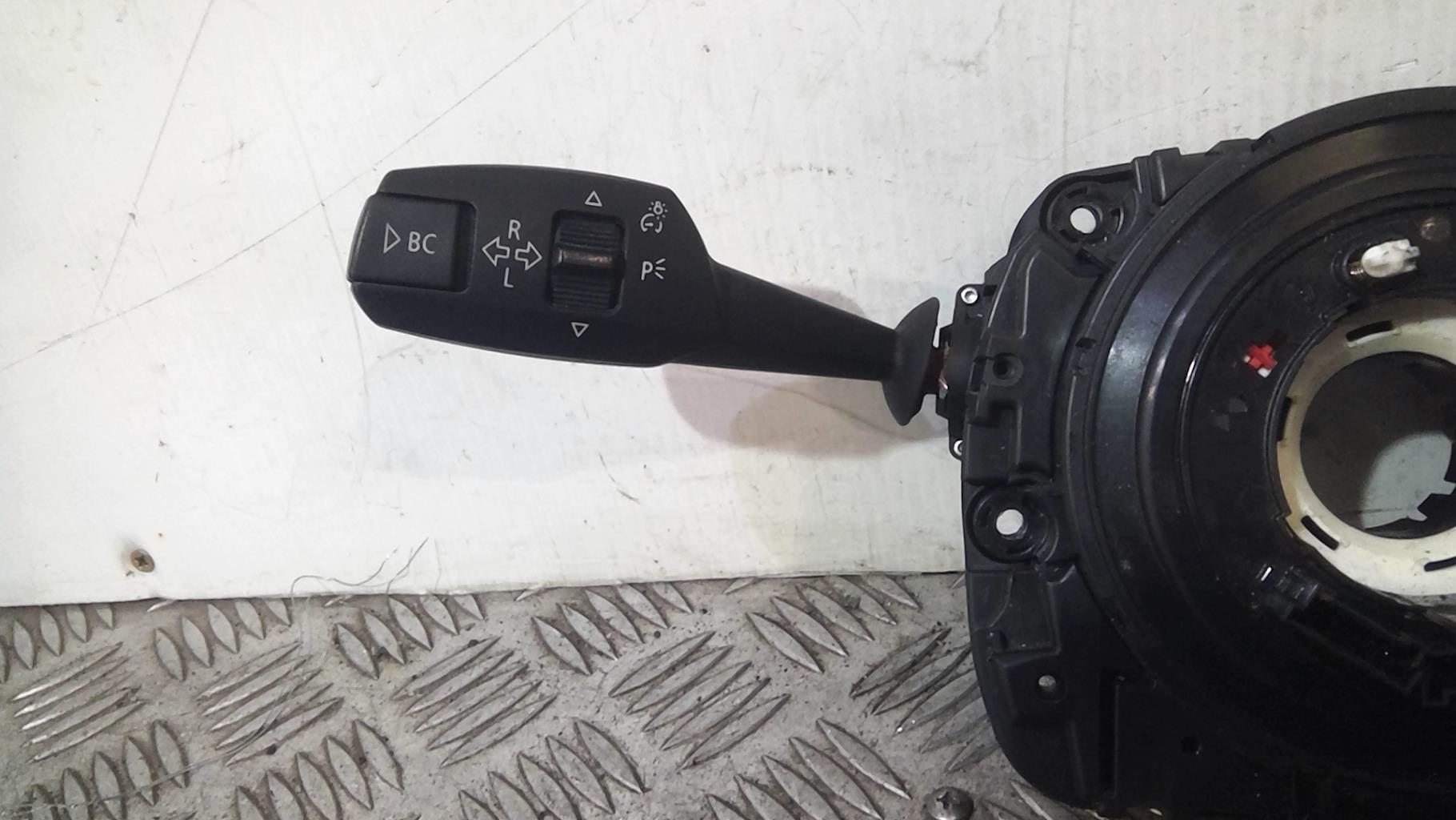 Devio guida completo con contatto spiralato BMW SERIE 1 E81 Gasolina - 1