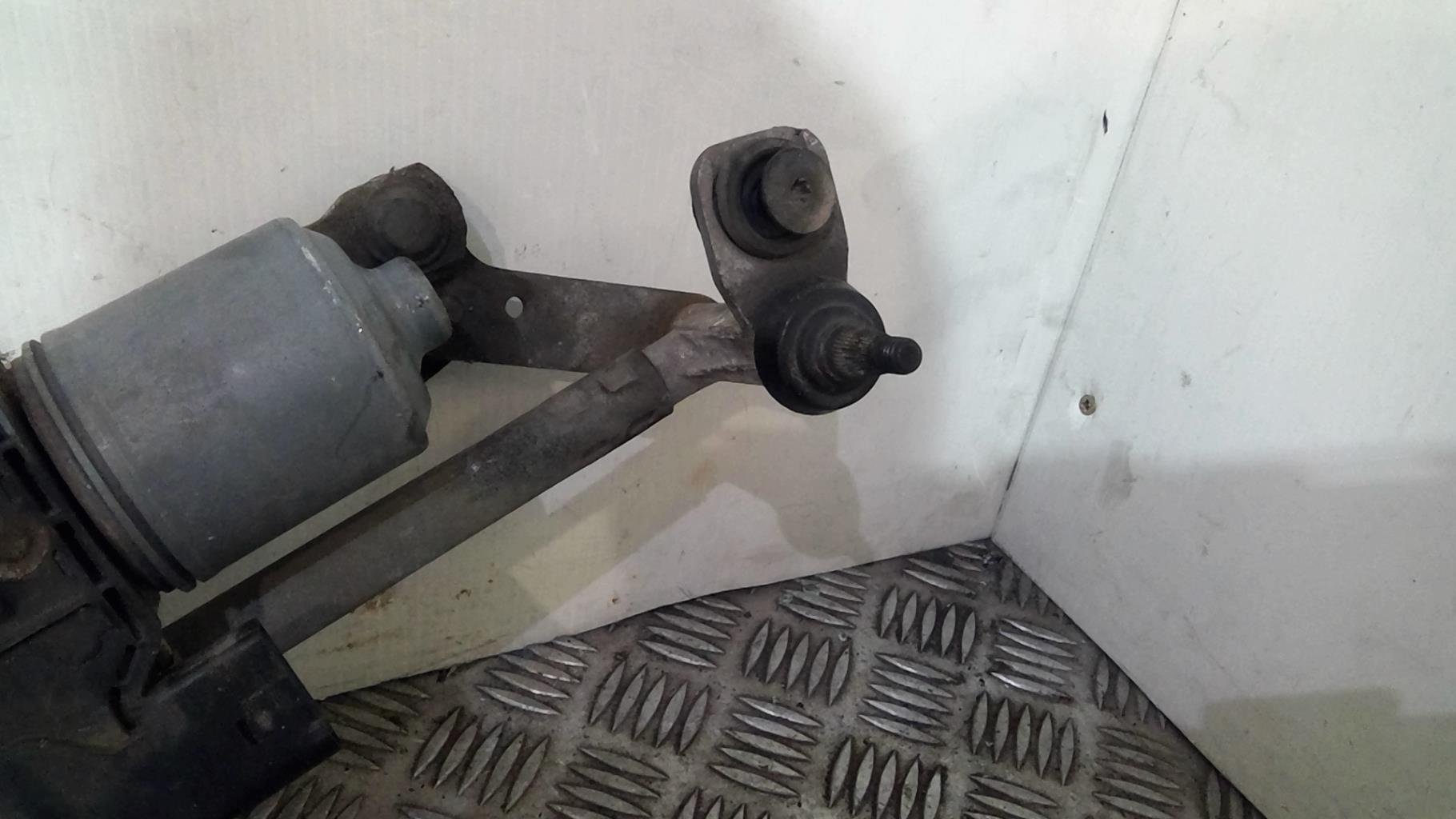 Motore tergicristallo anteriore VOLKSWAGEN PASSAT 5 CC COUPE Diésel - 1