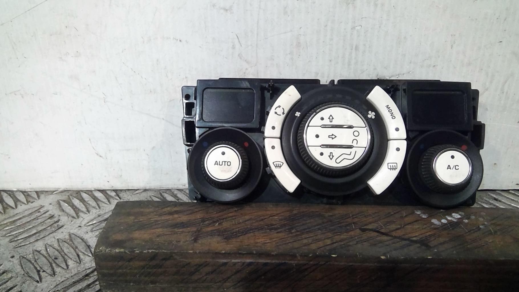 Commande chauffage CITROEN C3 PICASSO PHASE 1 Diesel - 1