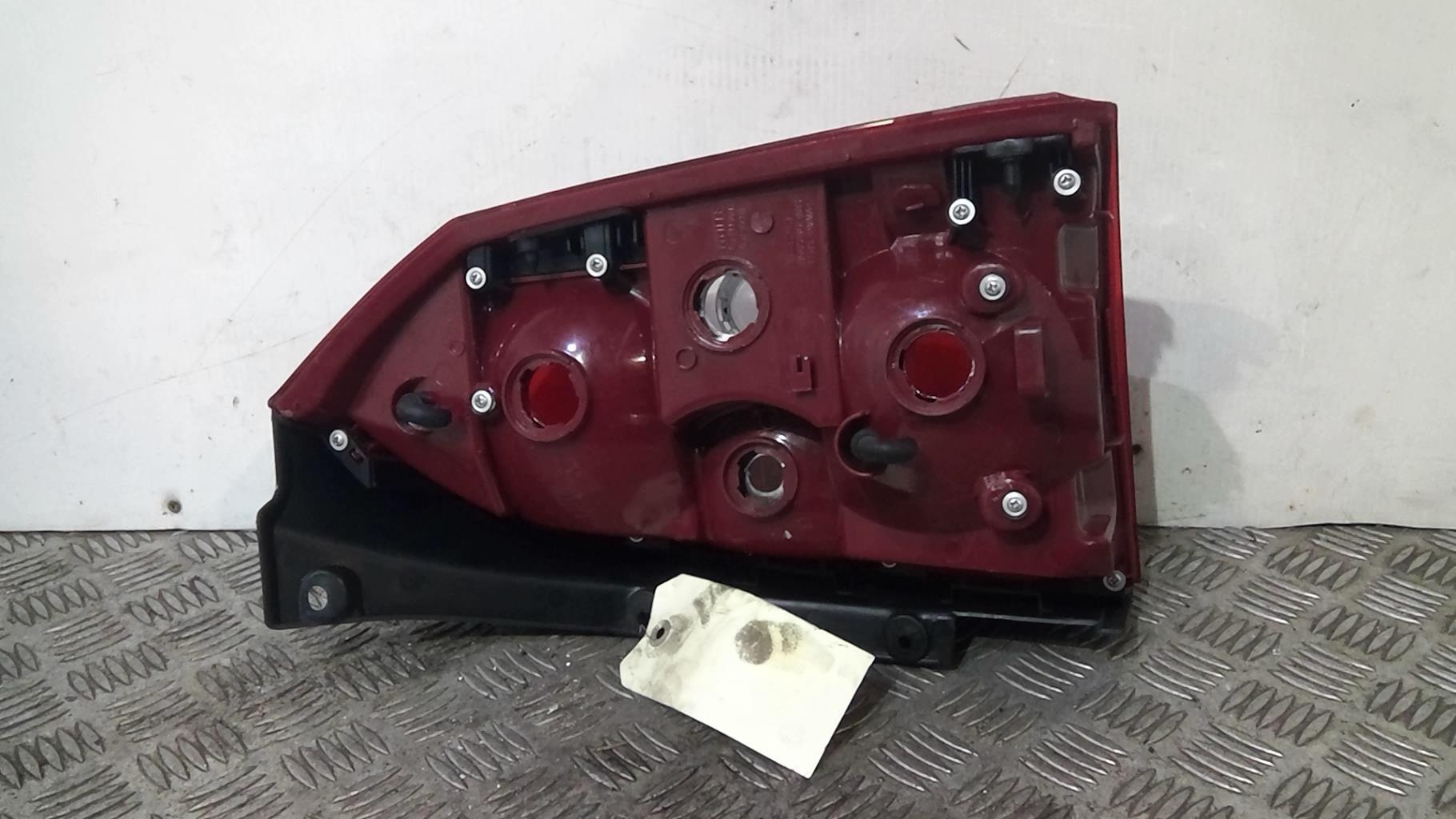 Fanale posteriore principale sinistro (luci) HYUNDAI TUCSON 1 Diésel - 1