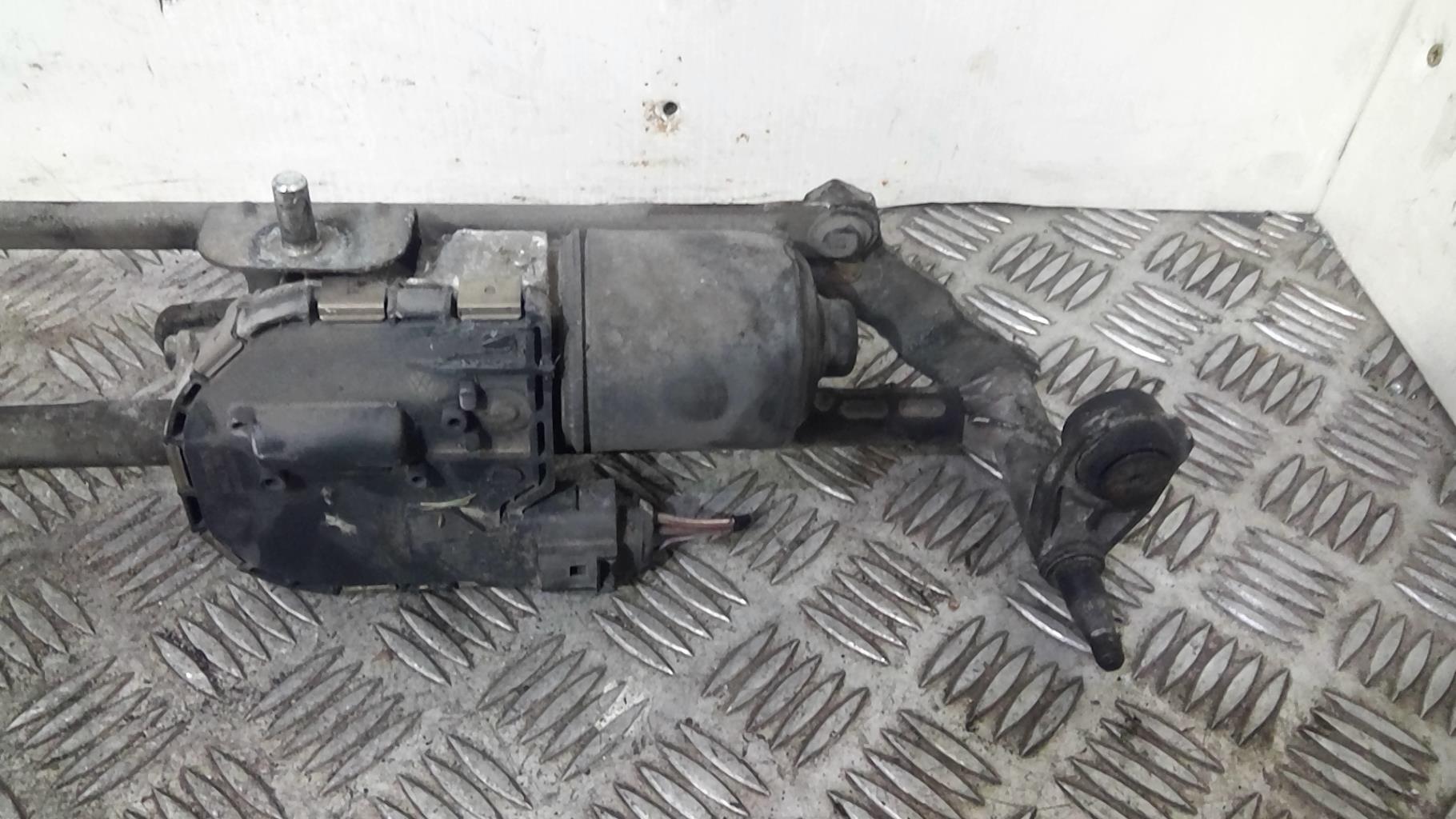 Motore tergicristallo anteriore VOLKSWAGEN GOLF 5 Diésel - 1