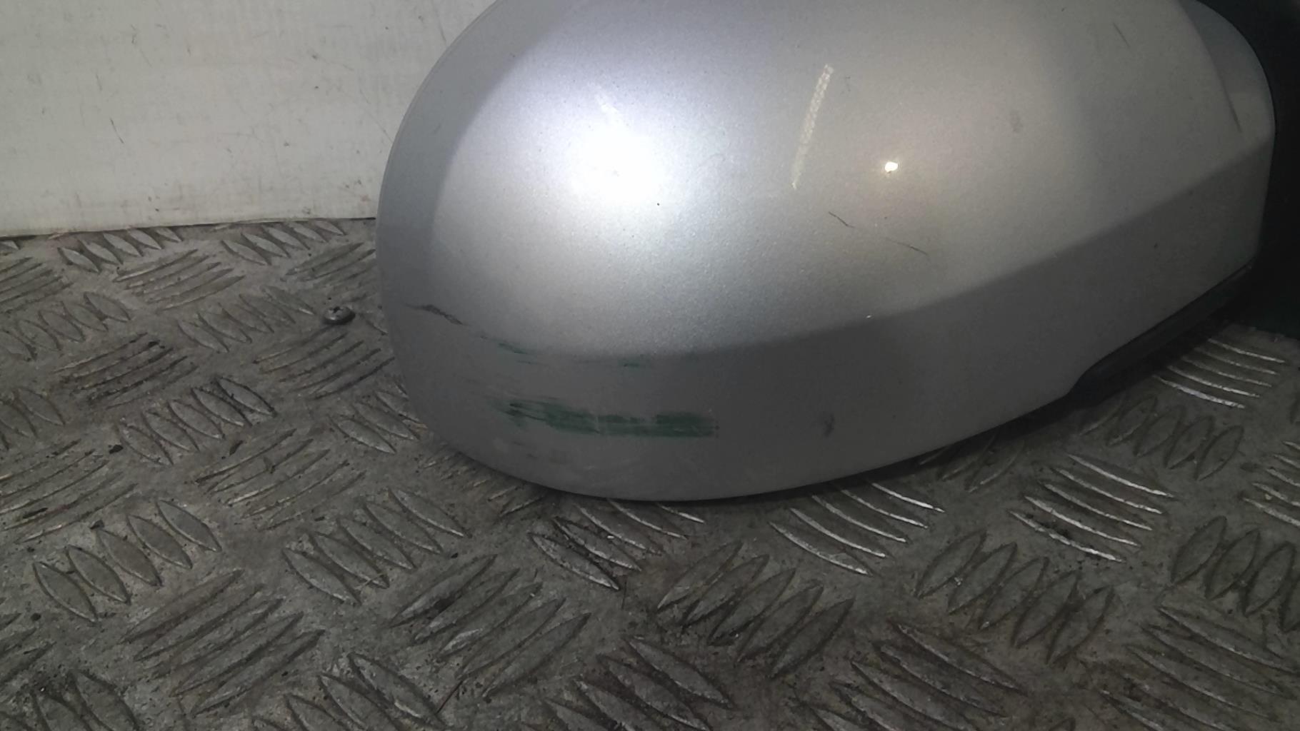 Retrovisor derecho HYUNDAI GETZ PHASE 1 Diésel - 1