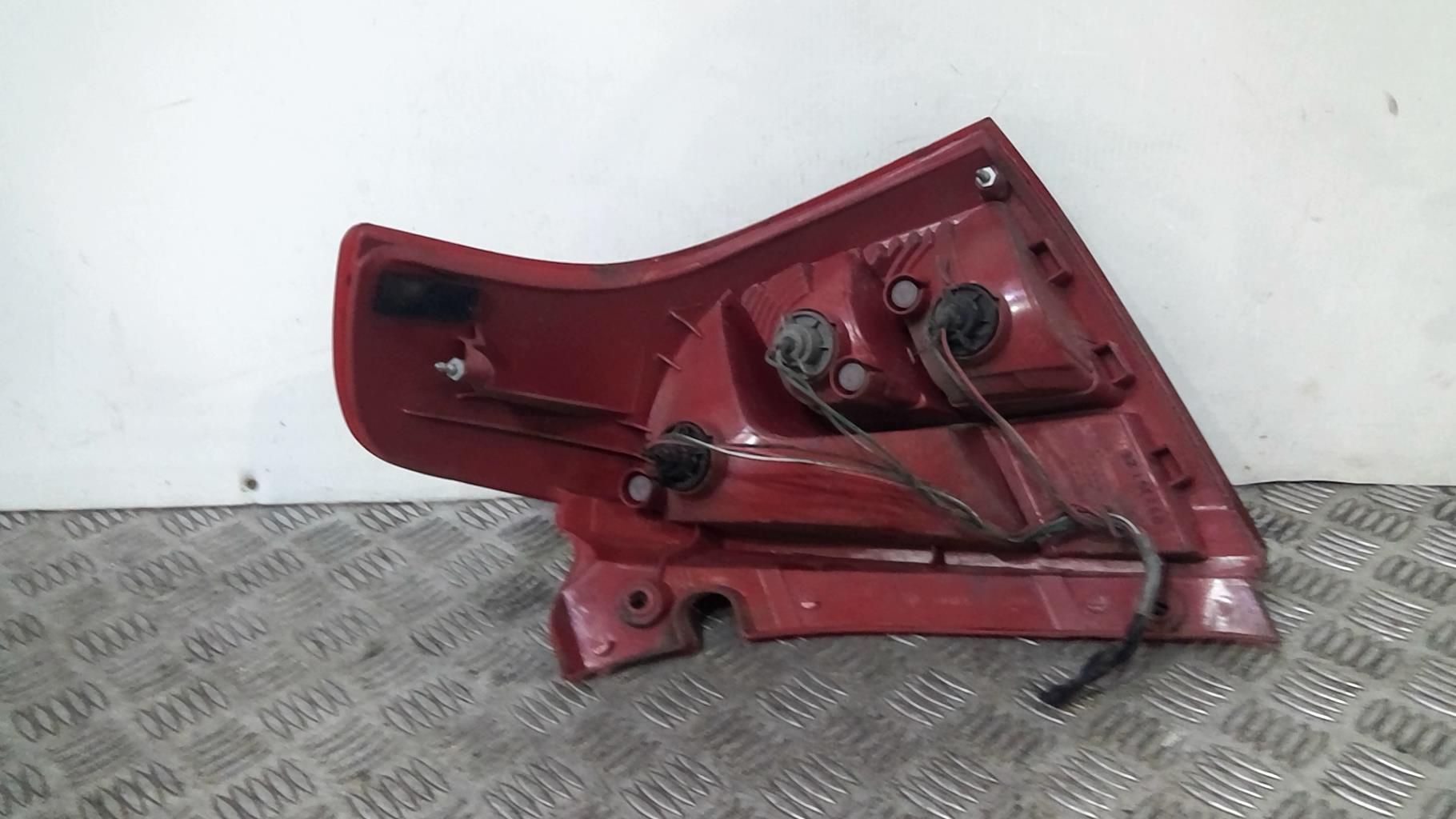 Fanale posteriore principale sinistro (luci) SUZUKI SWIFT 3 Gasolina - 1