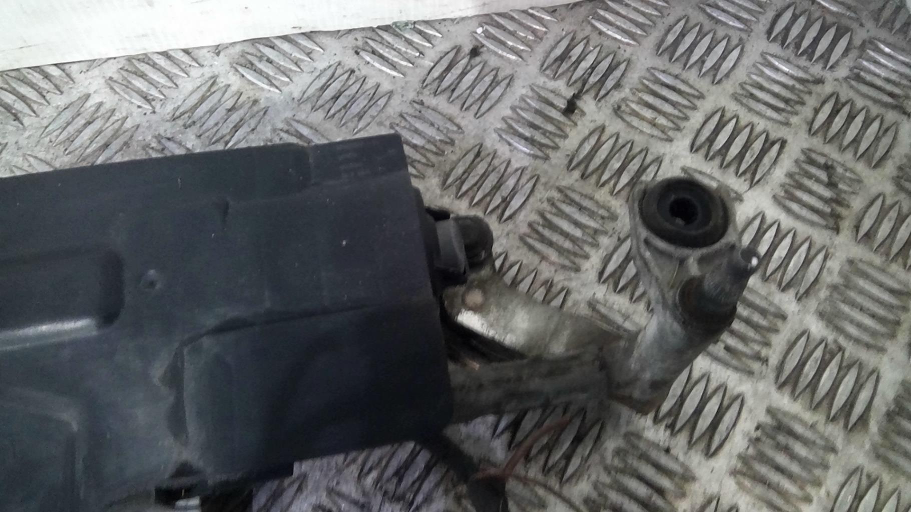 Motore tergicristallo anteriore VOLKSWAGEN PASSAT 5 BREAK  - 1