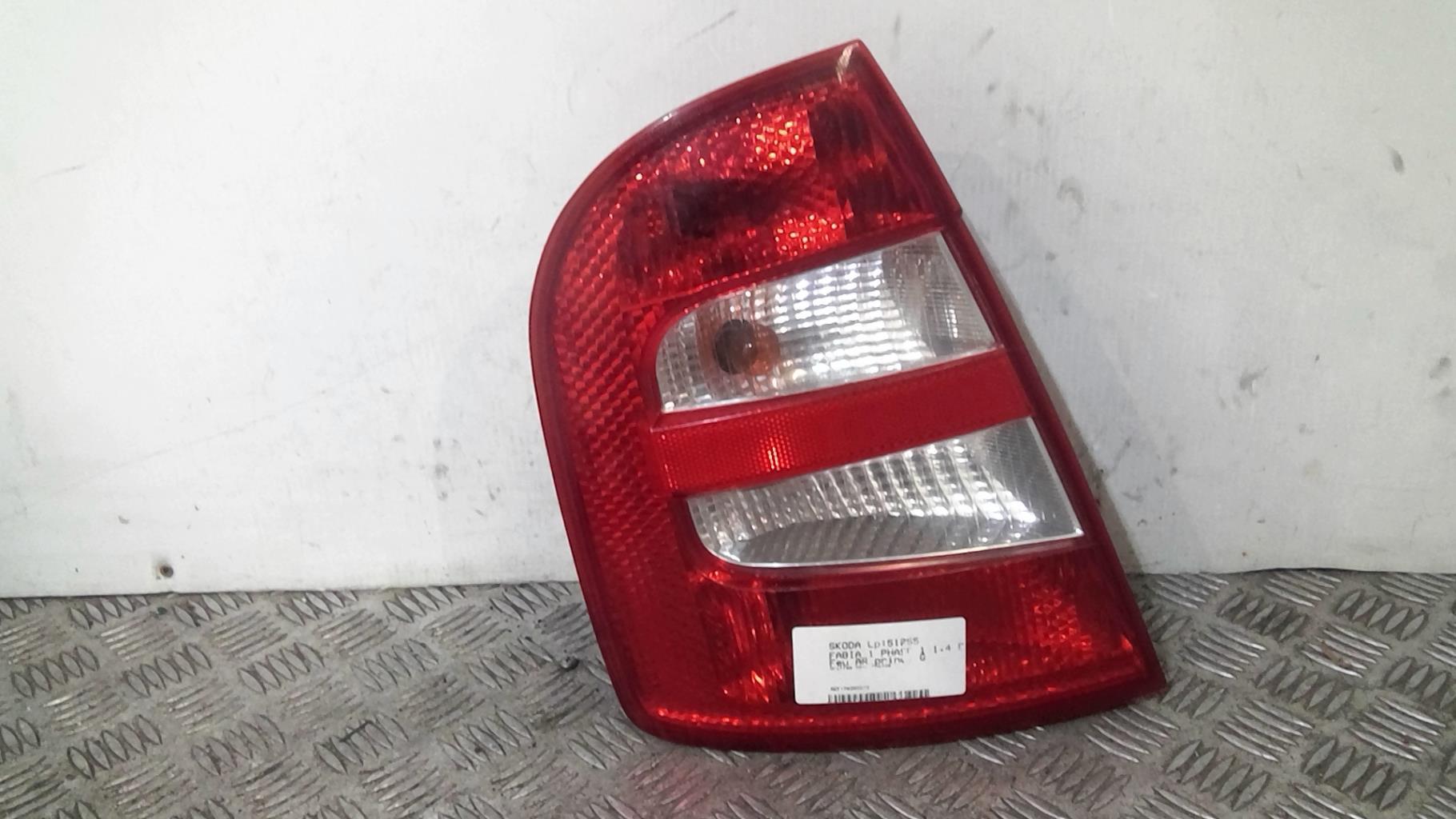 Fanale posteriore principale sinistro (luci) SKODA FABIA 1 PHASE 1 Gasolina - 1